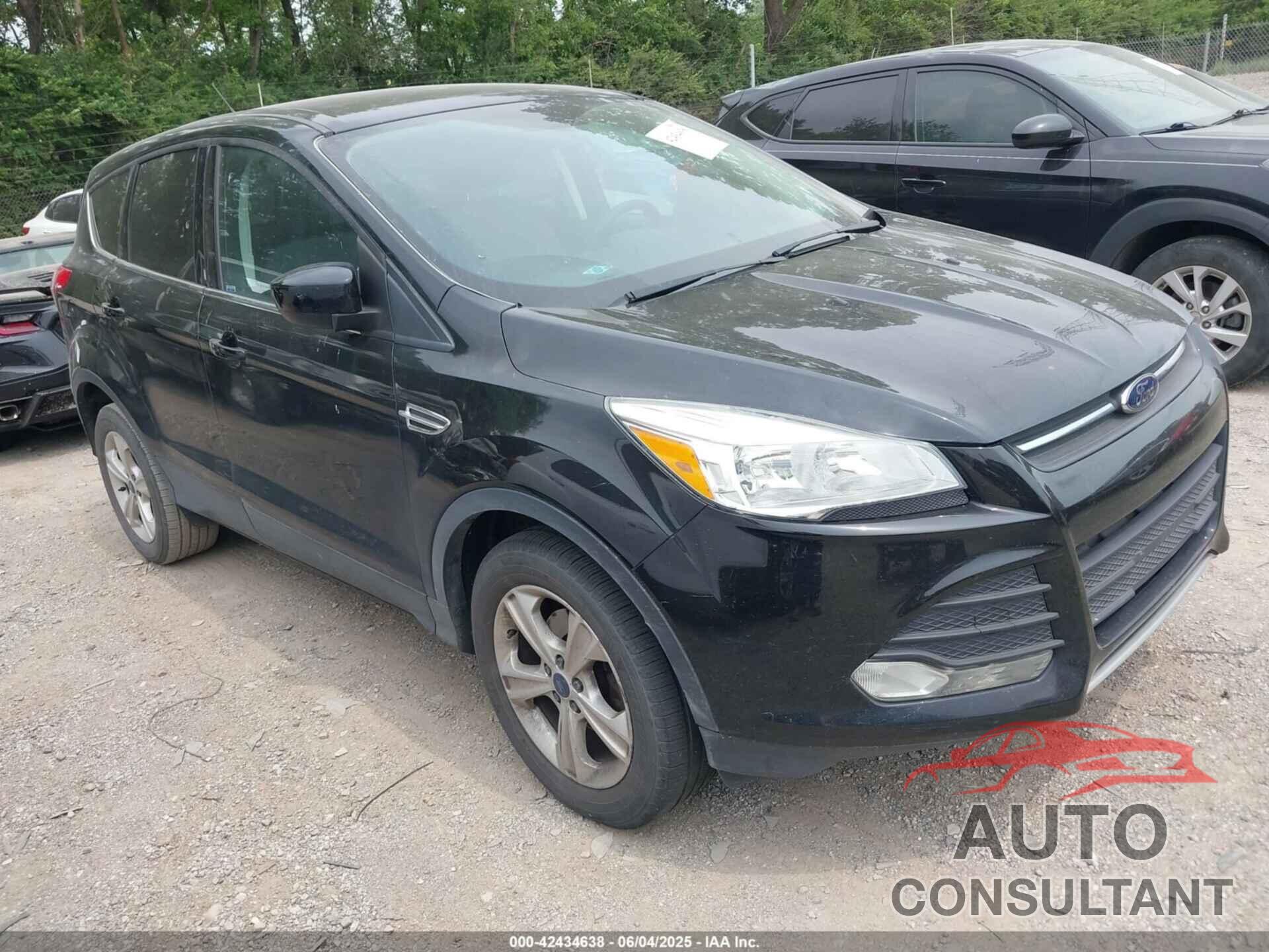 FORD ESCAPE 2016 - 1FMCU0GX1GUC87092