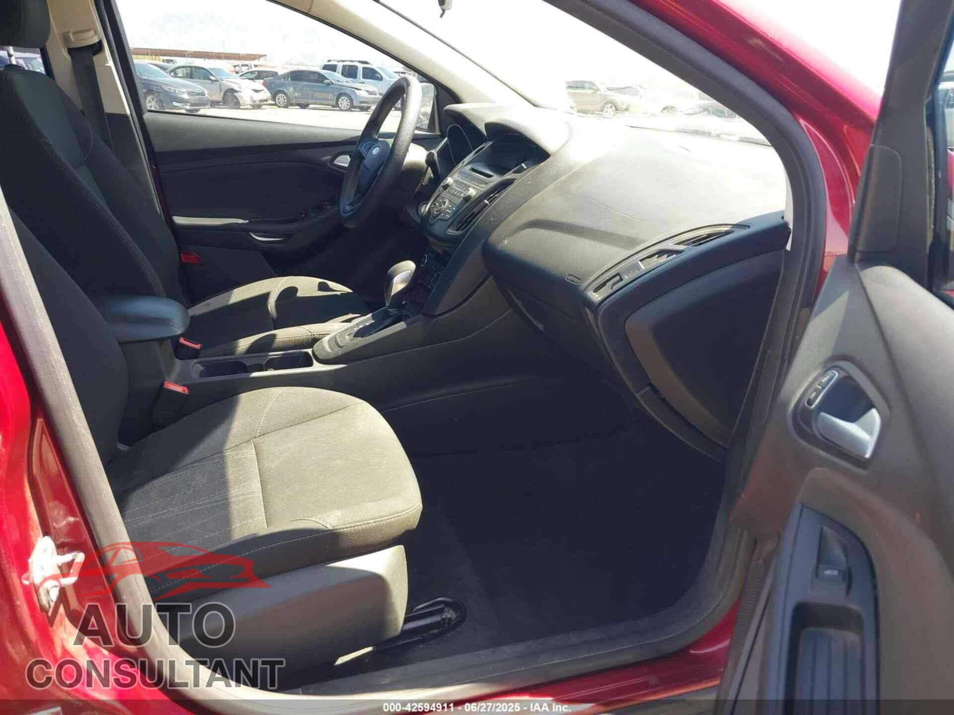 FORD FOCUS 2017 - 1FADP3FE3HL206074