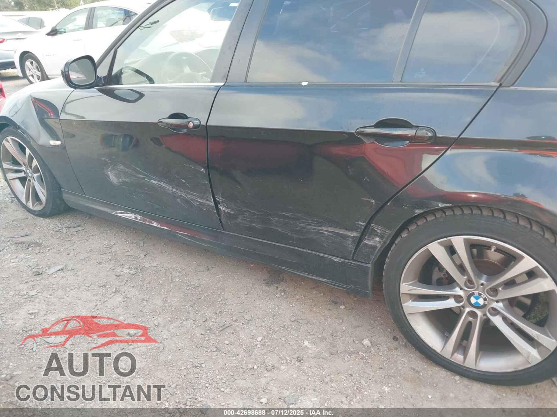 BMW 328I 2010 - WBAPH7C51AE129843
