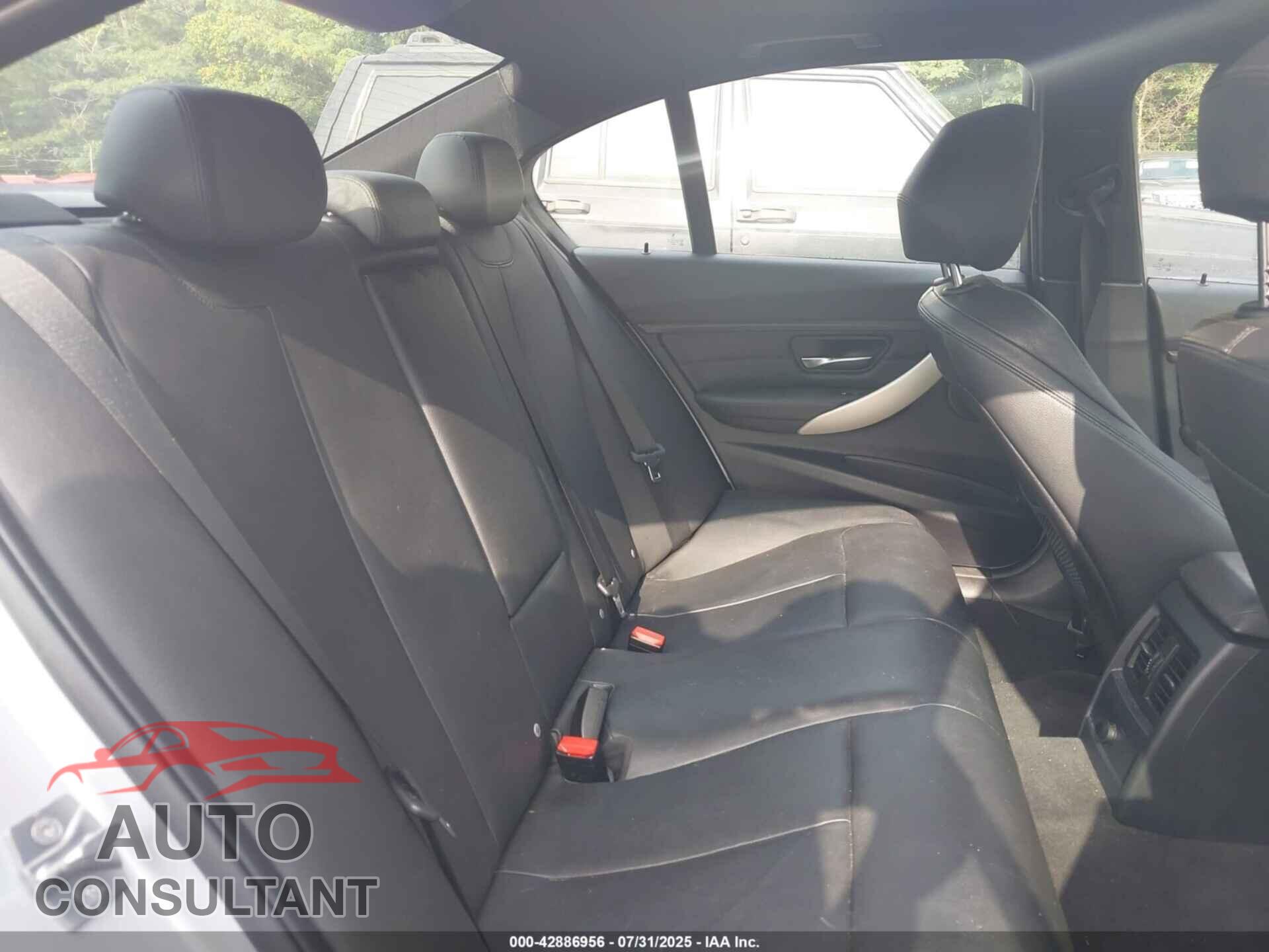 BMW 320I 2014 - WBA3B1C58EK131237