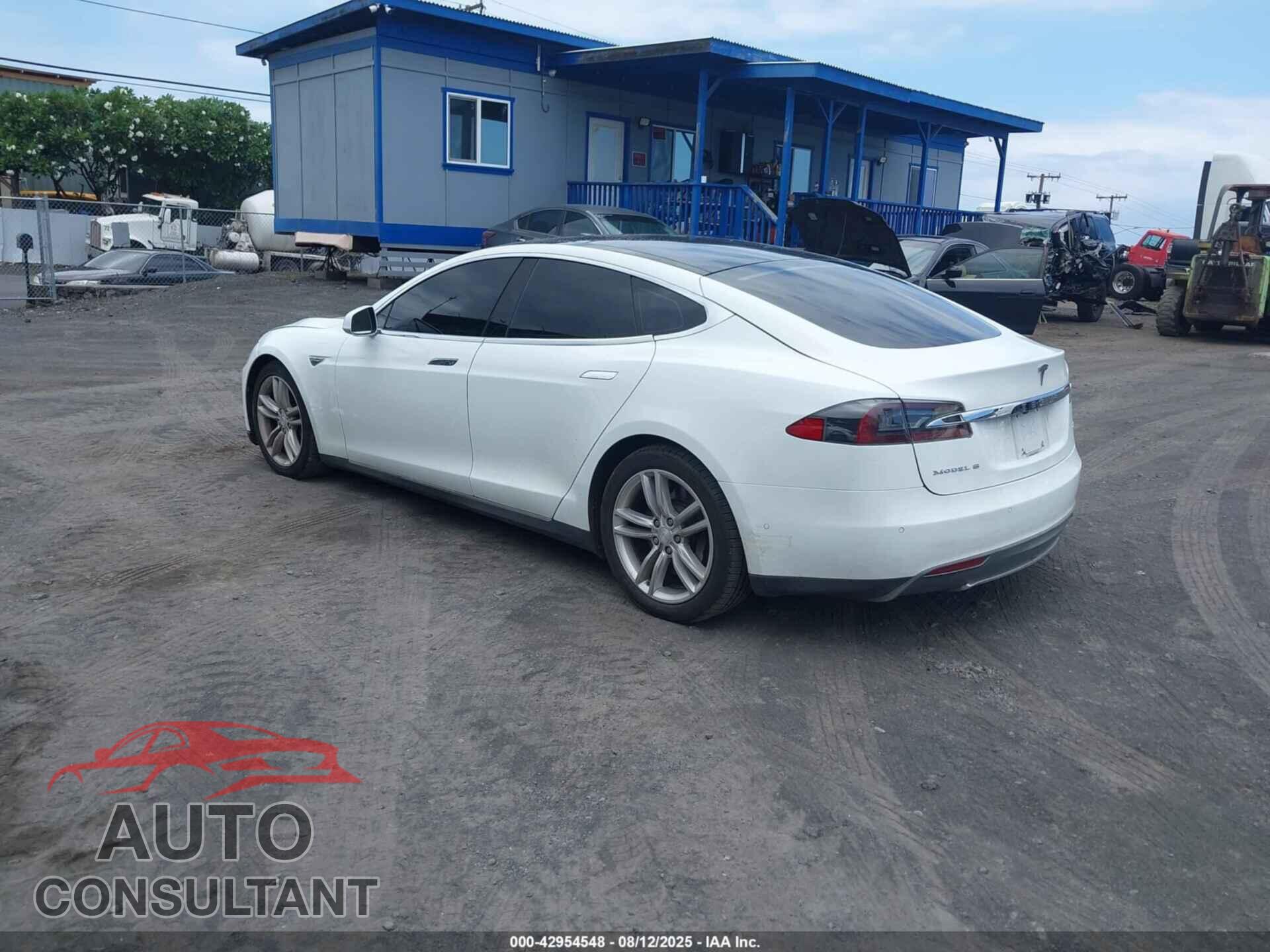 TESLA MODEL S 2015 - 5YJSA1S28FF098330