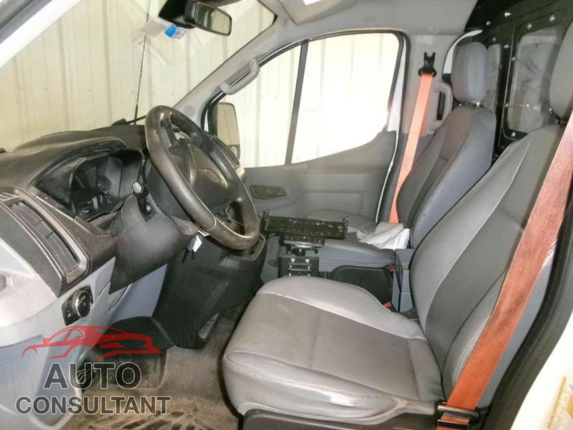 FORD TRANSIT-150 2016 - 1FTYE1YM3GKB08631