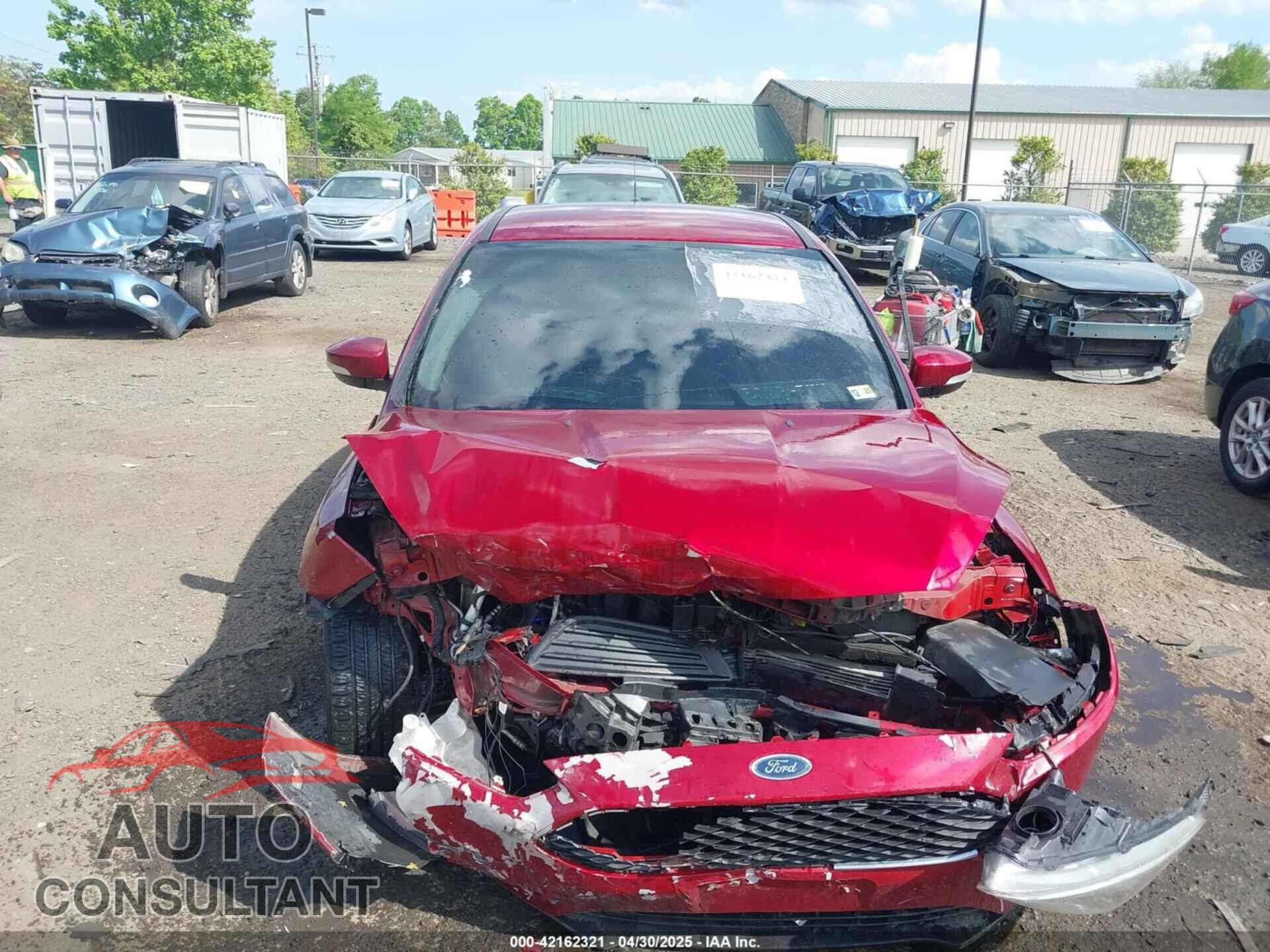 FORD FOCUS 2017 - 1FADP3K23HL240561