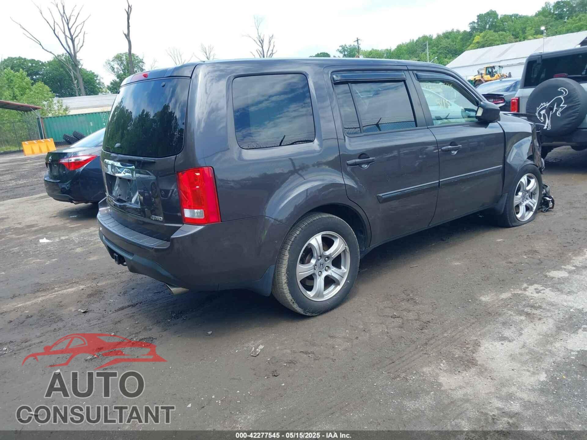 HONDA PILOT 2012 - 5FNYF4H79CB026760