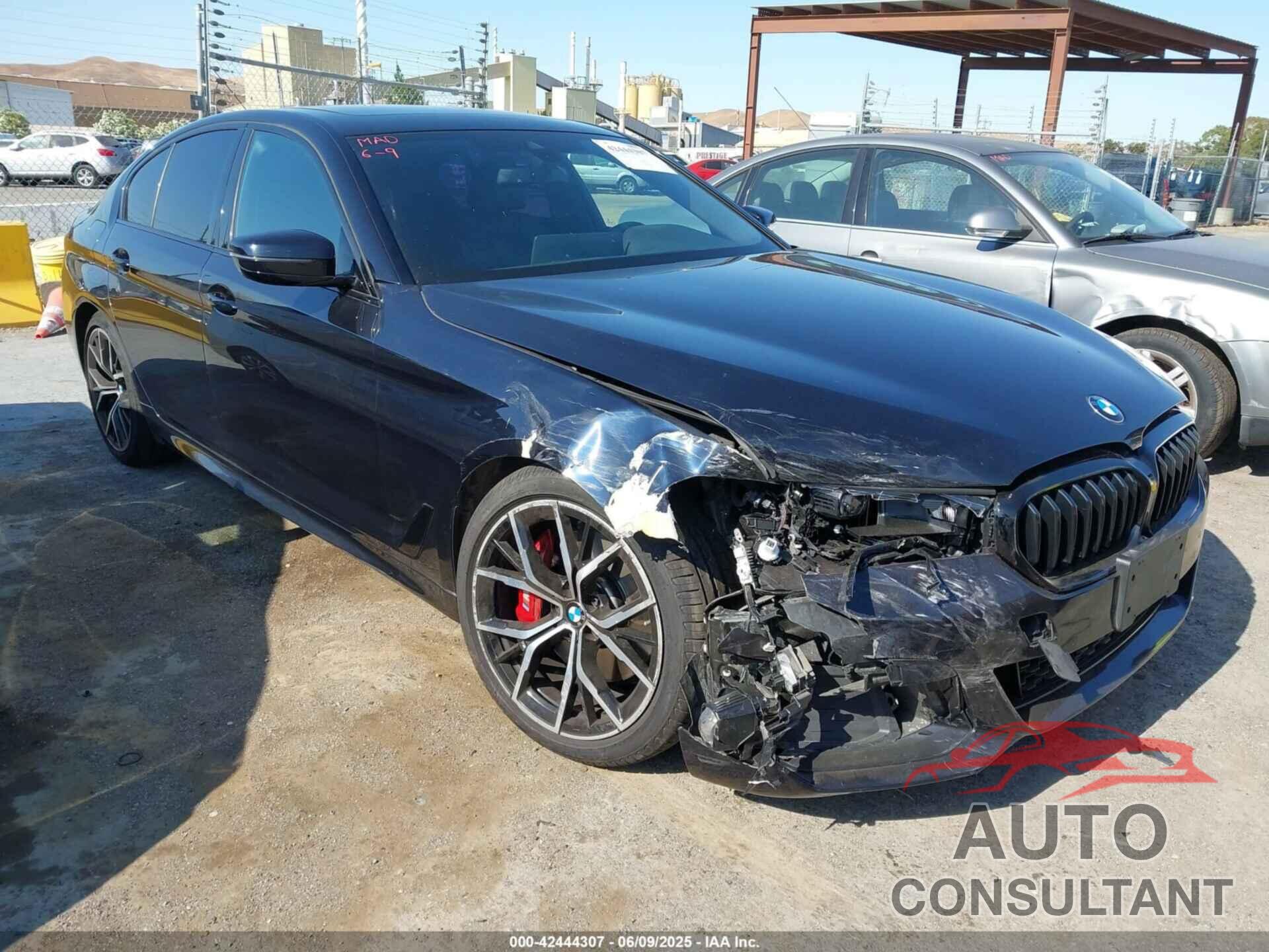 BMW 530E 2021 - WBA13AG01MCF34538
