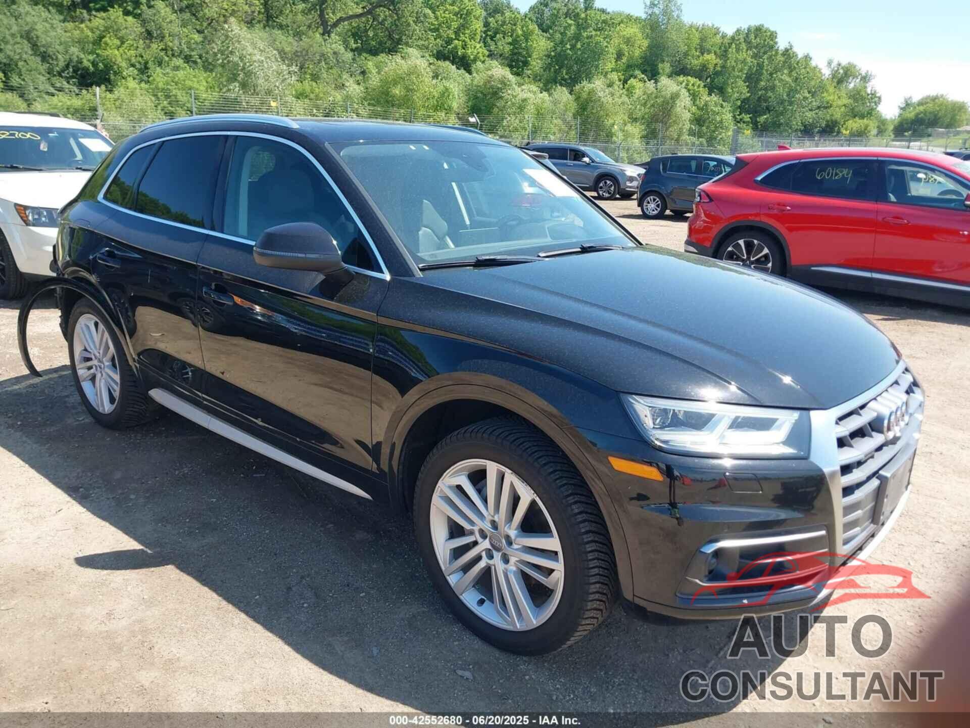 AUDI Q5 2018 - WA1CNAFY6J2158361