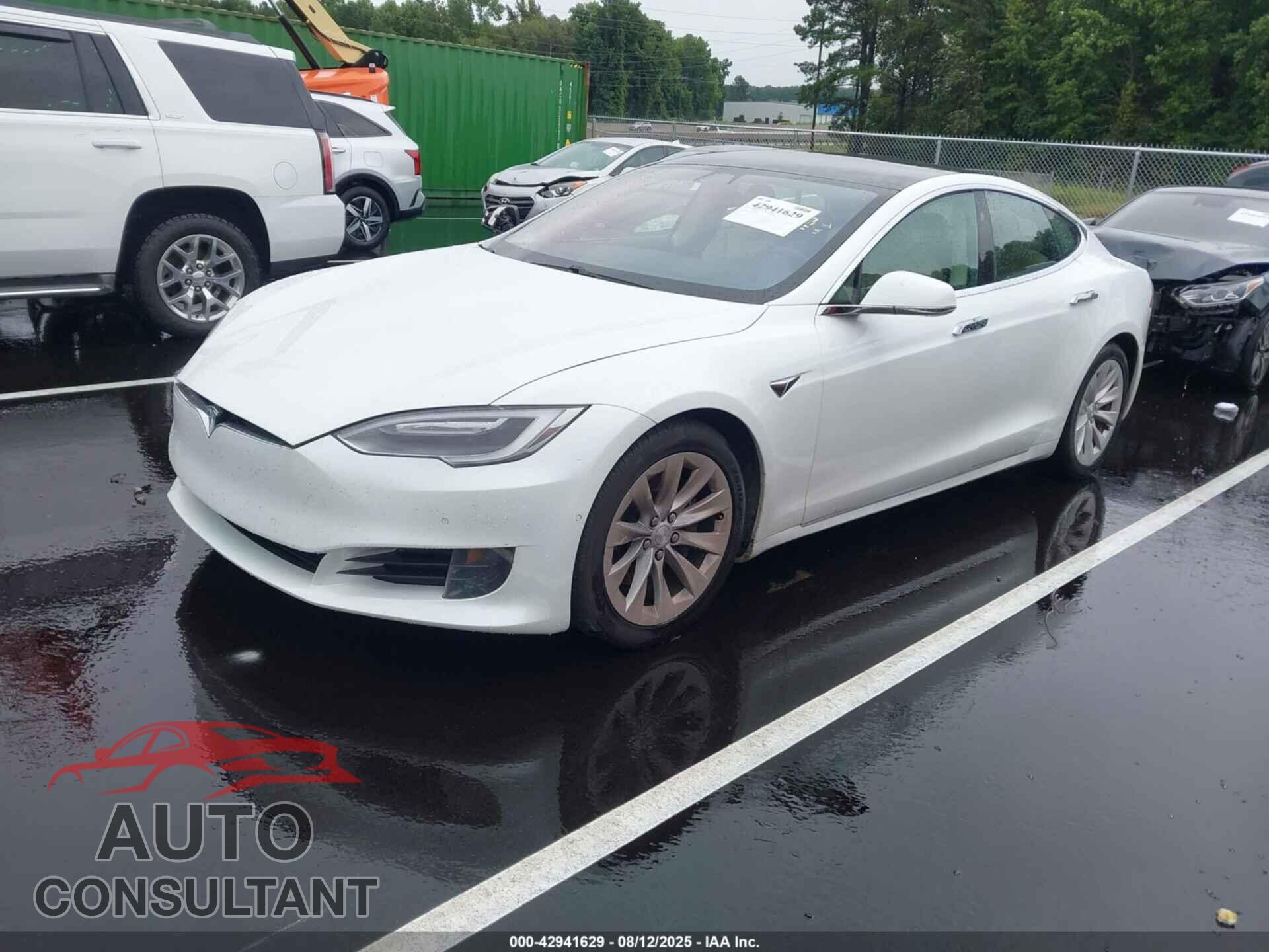 TESLA MODEL S 2017 - 5YJSA1E2XHF199335