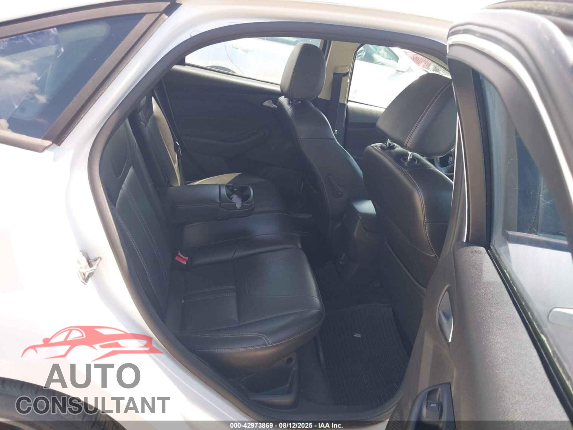 FORD FOCUS 2013 - 1FADP3F26DL259223