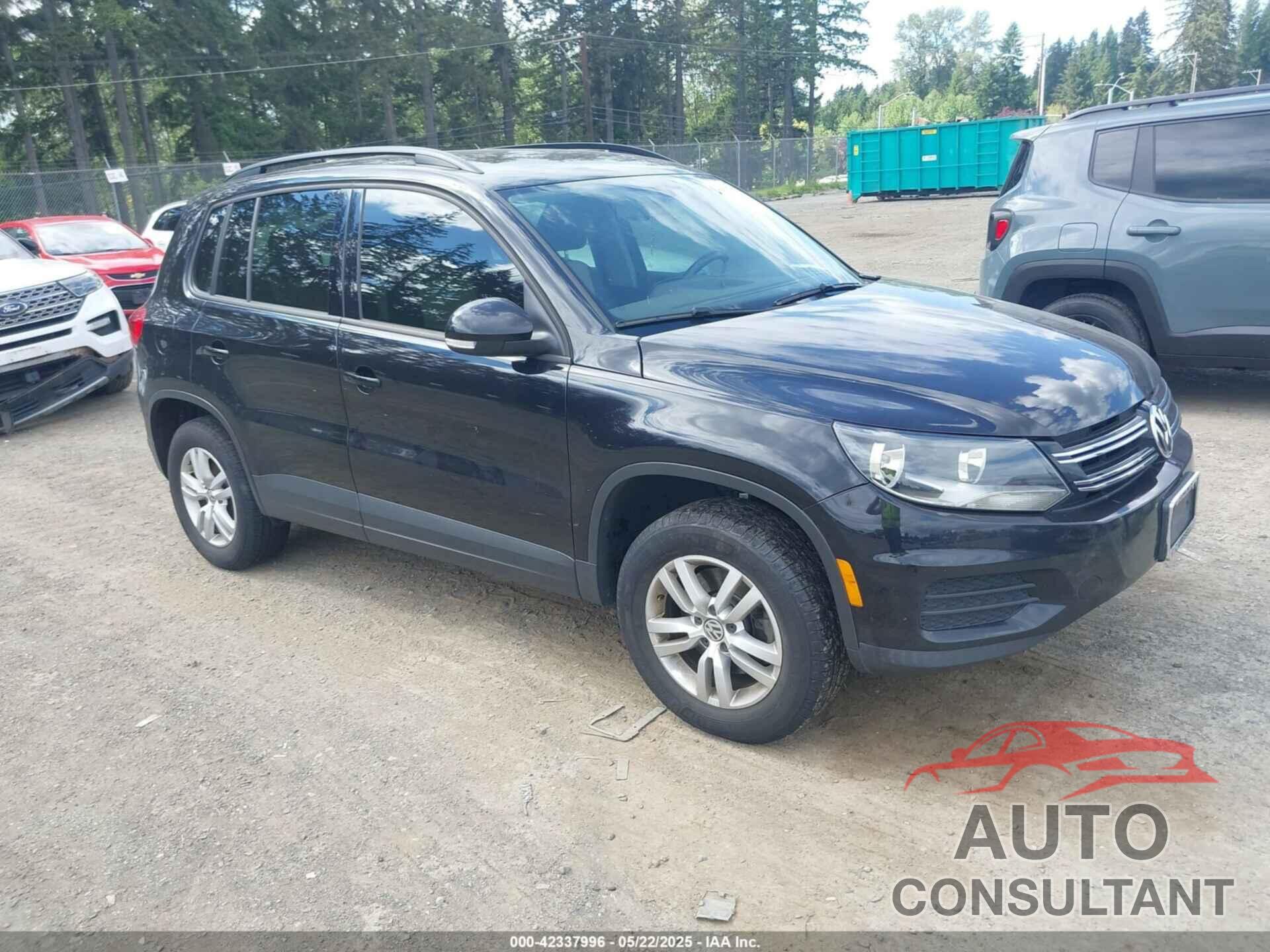 VOLKSWAGEN TIGUAN 2016 - WVGBV7AX6GW598158