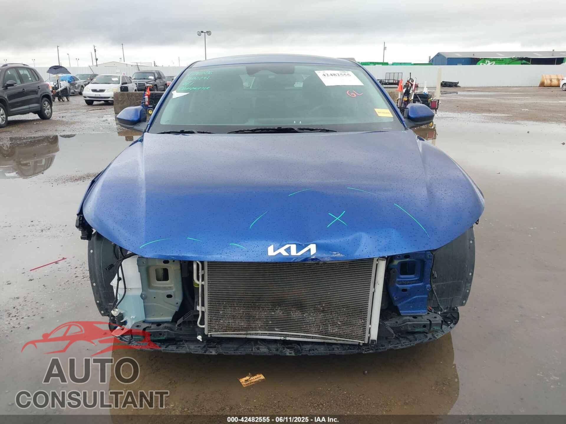 KIA K4 2025 - 3KPFT4DE2SE027886