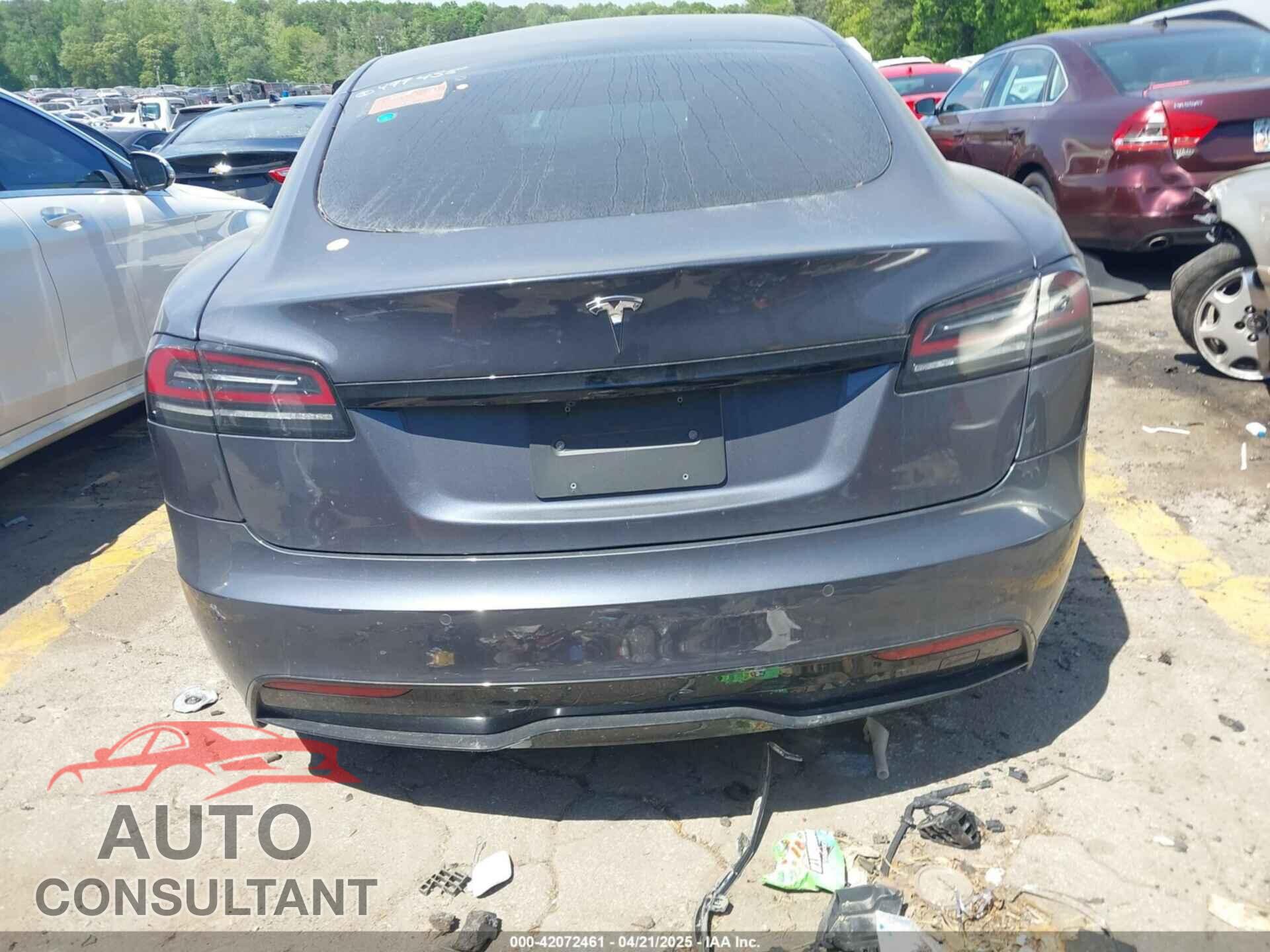 TESLA MODEL S 2023 - 5YJSA1E57PF499455