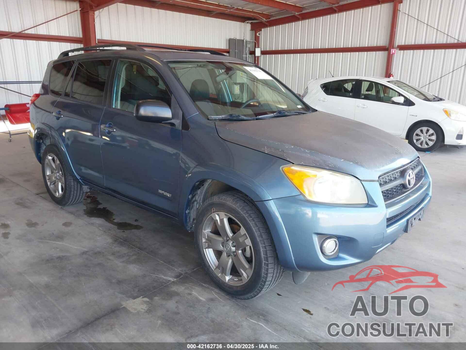 TOYOTA RAV4 2009 - JTMZF32V495010904