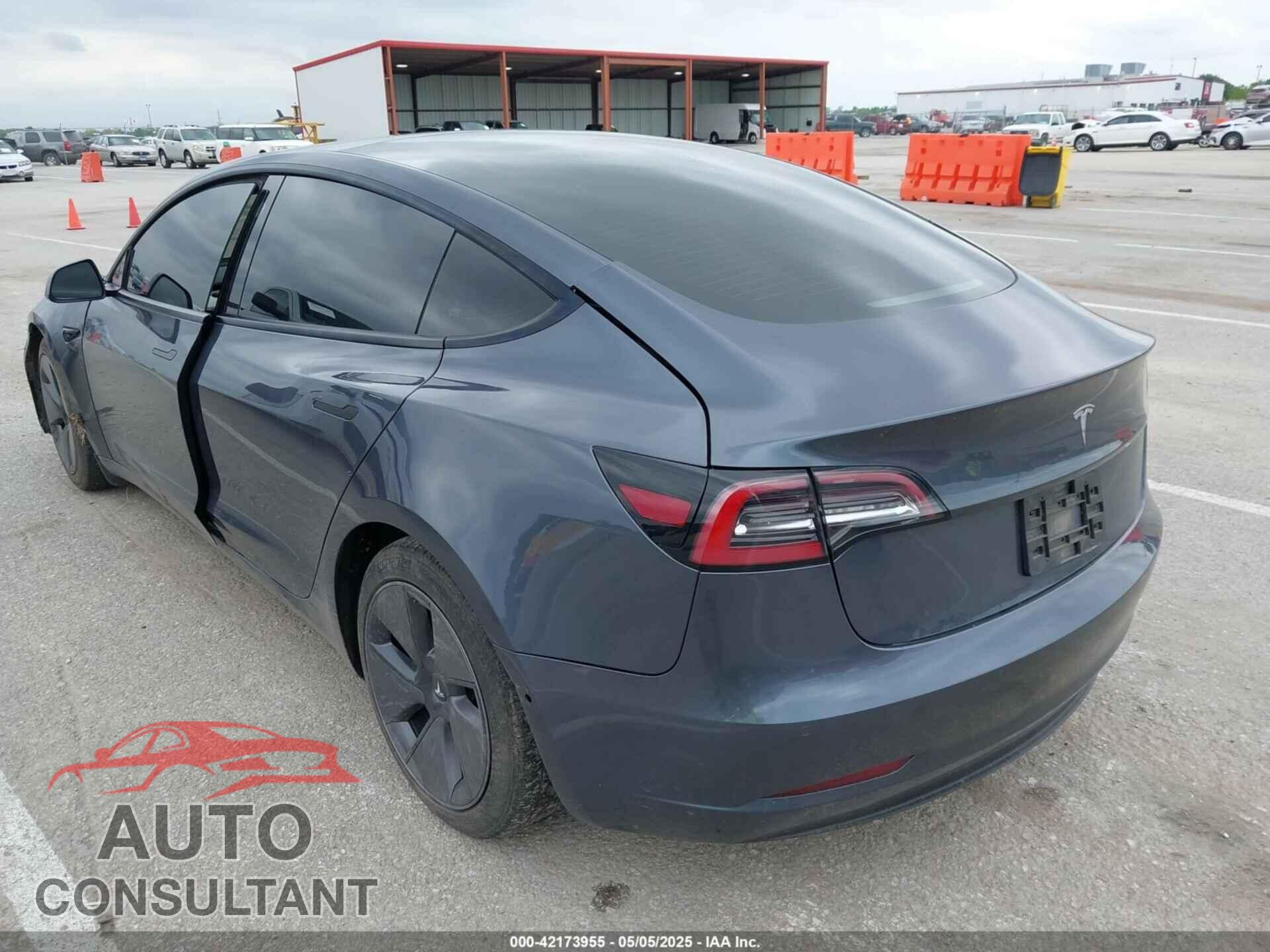 TESLA MODEL 3 2021 - 5YJ3E1EA2MF849124