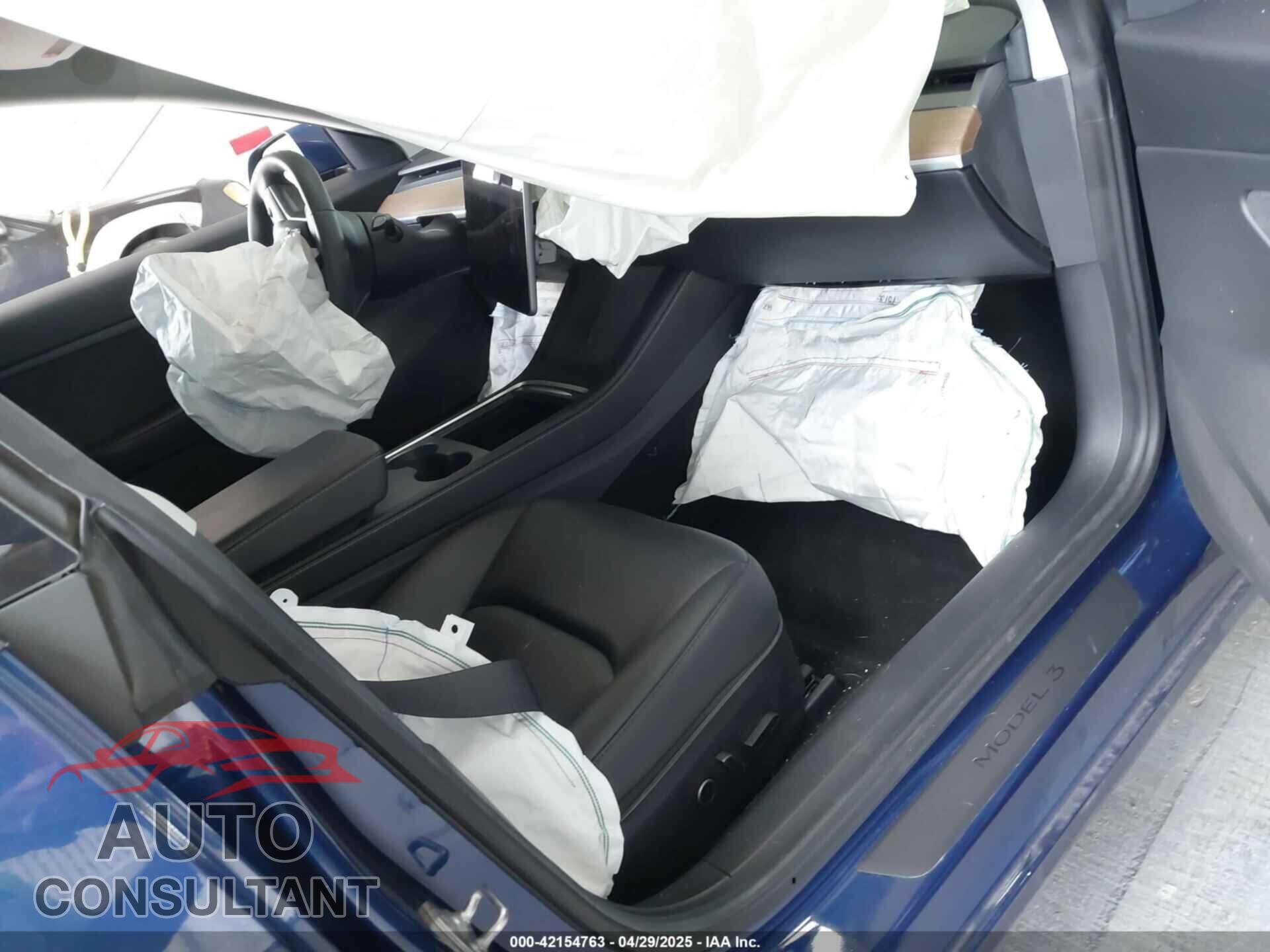 TESLA MODEL 3 2021 - 5YJ3E1EA6MF860949