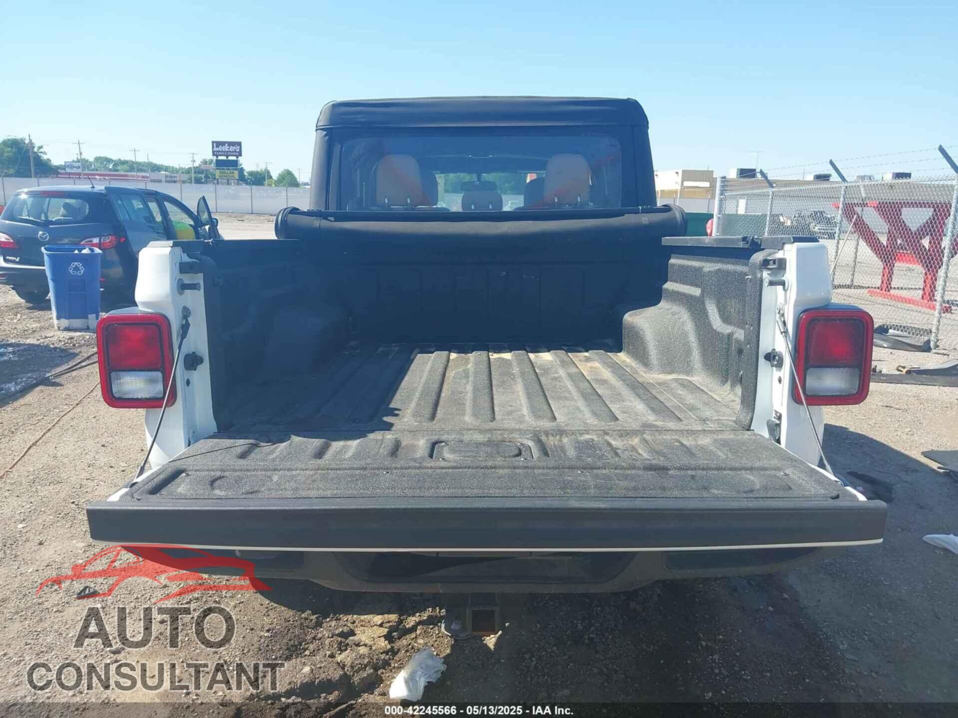 JEEP GLADIATOR 2021 - 1C6HJTAG7ML623561