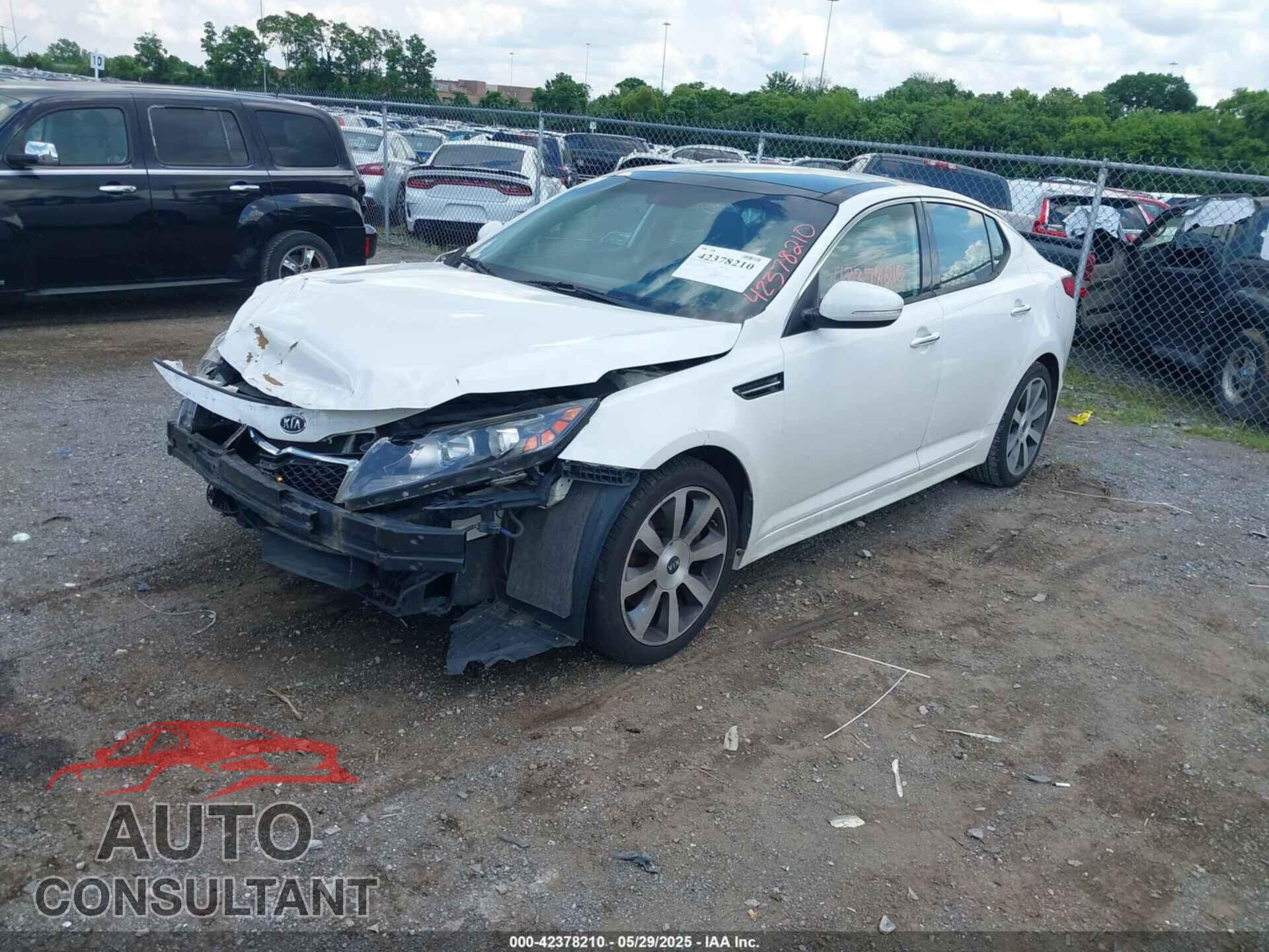 KIA OPTIMA 2011 - KNAGR4A66B5139616