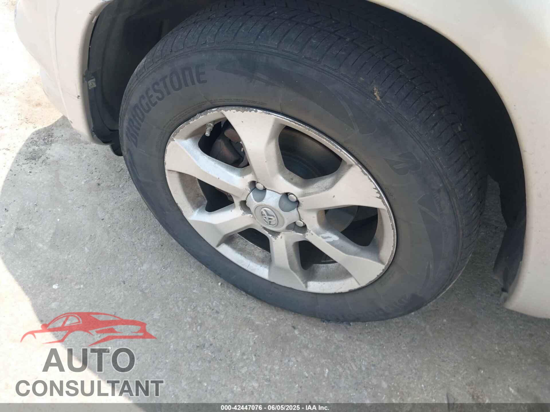 TOYOTA RAV4 2010 - 2T3DK4DV8AW030367
