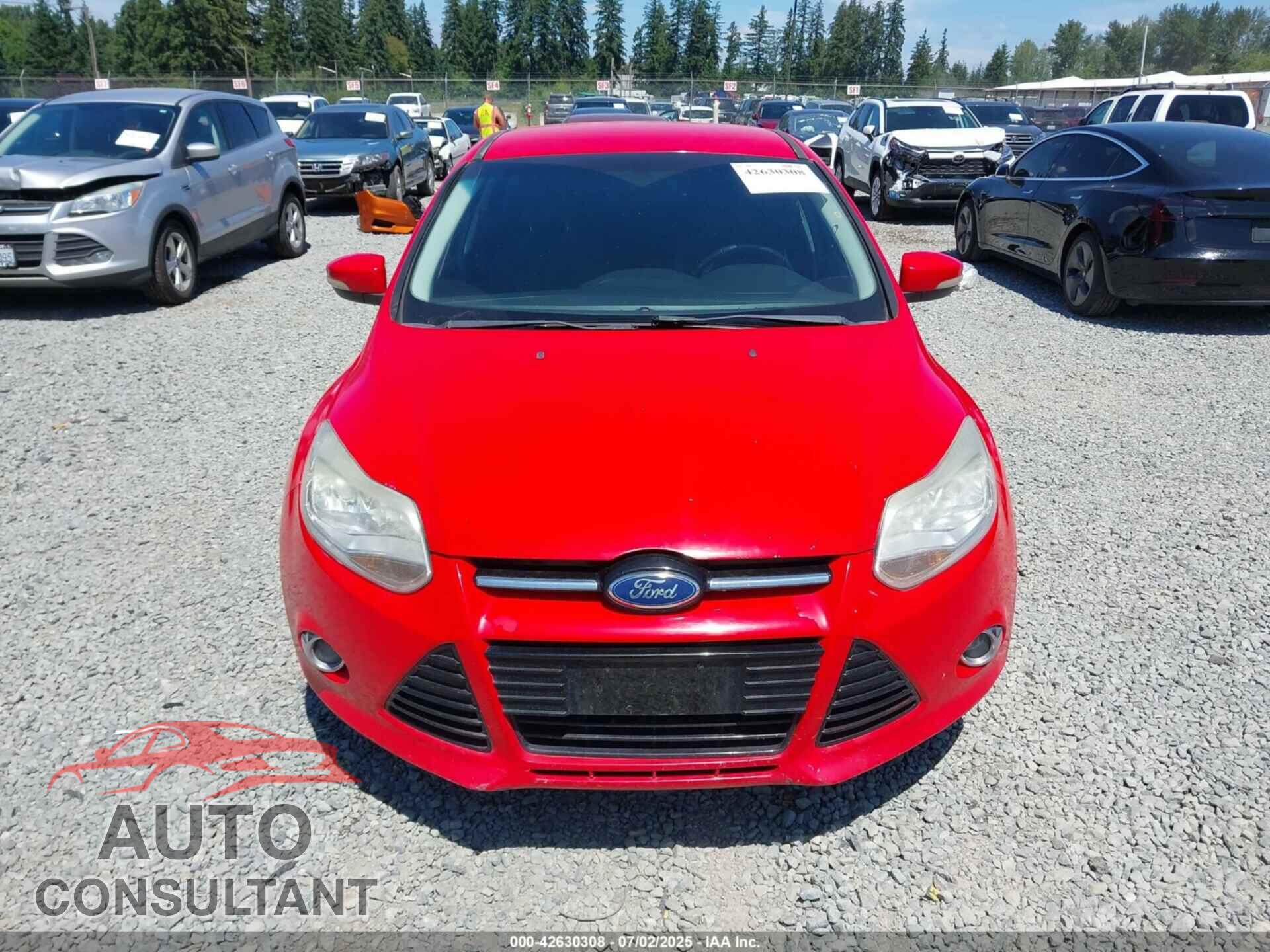 FORD FOCUS 2012 - 1FAHP3M24CL140704