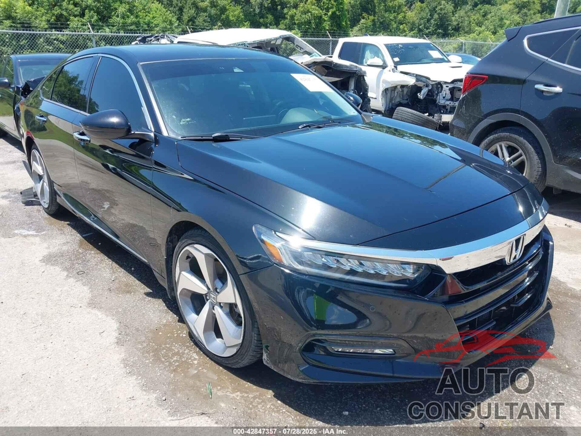 HONDA ACCORD 2018 - 1HGCV2F92JA045034