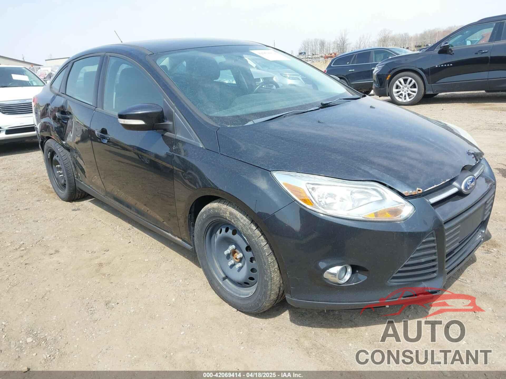 FORD FOCUS 2014 - 1FADP3F25EL214047