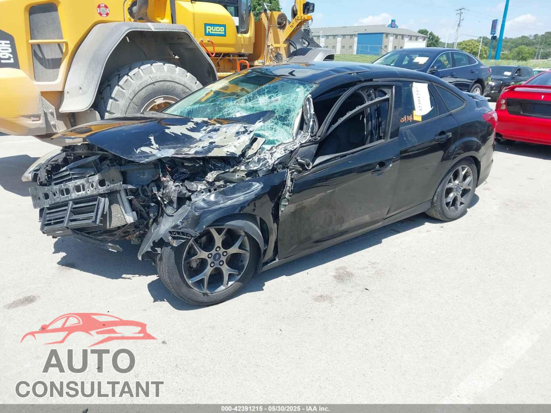 FORD FOCUS 2014 - 1FADP3F22EL237009