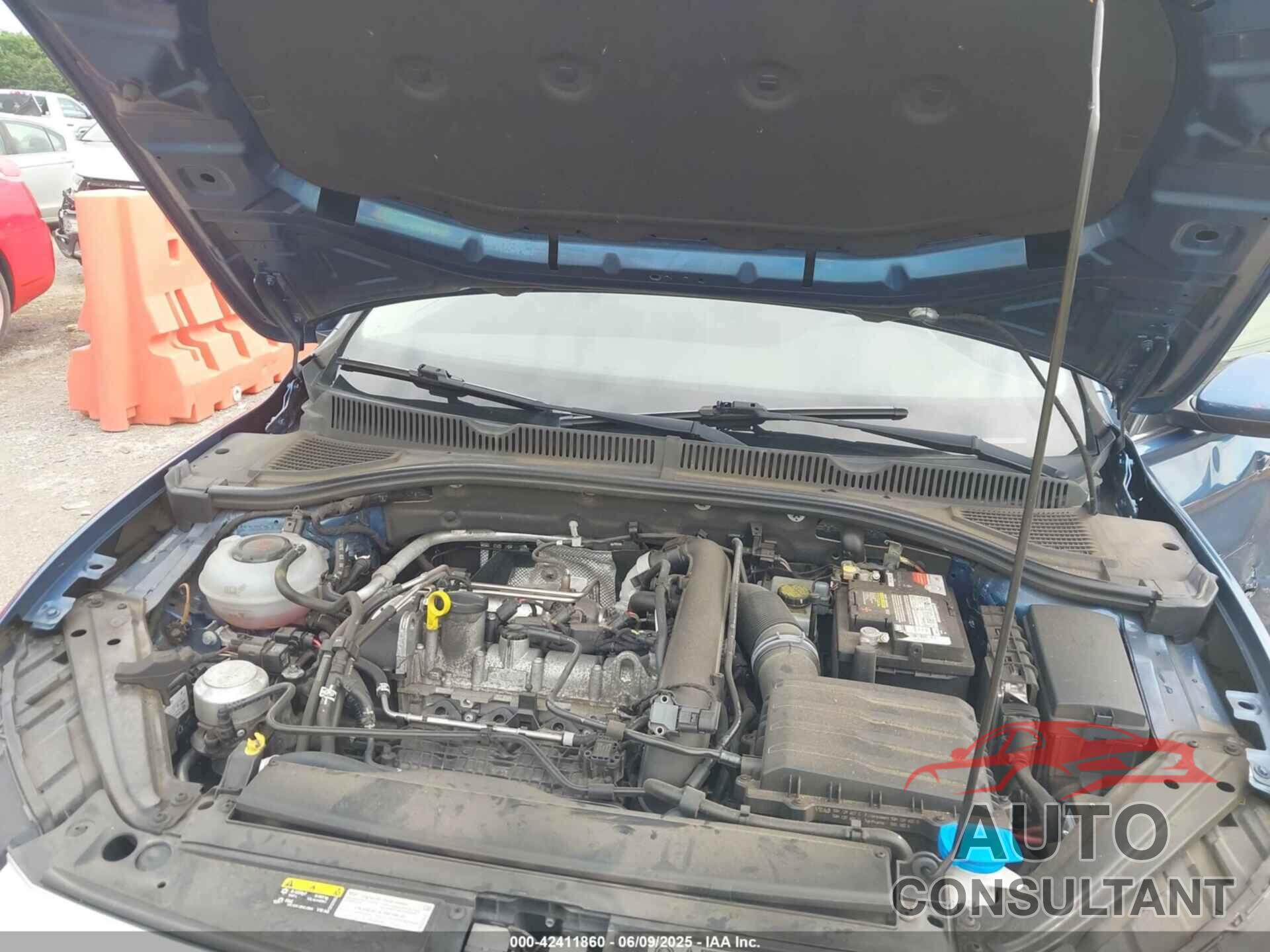 VOLKSWAGEN JETTA 2019 - 3VWC57BU8KM085724