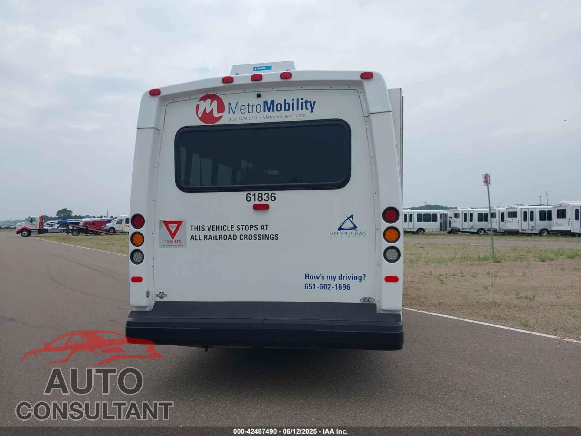 FORD E-450 CUTAWAY 2019 - 1FDFE4FS2KDC56157
