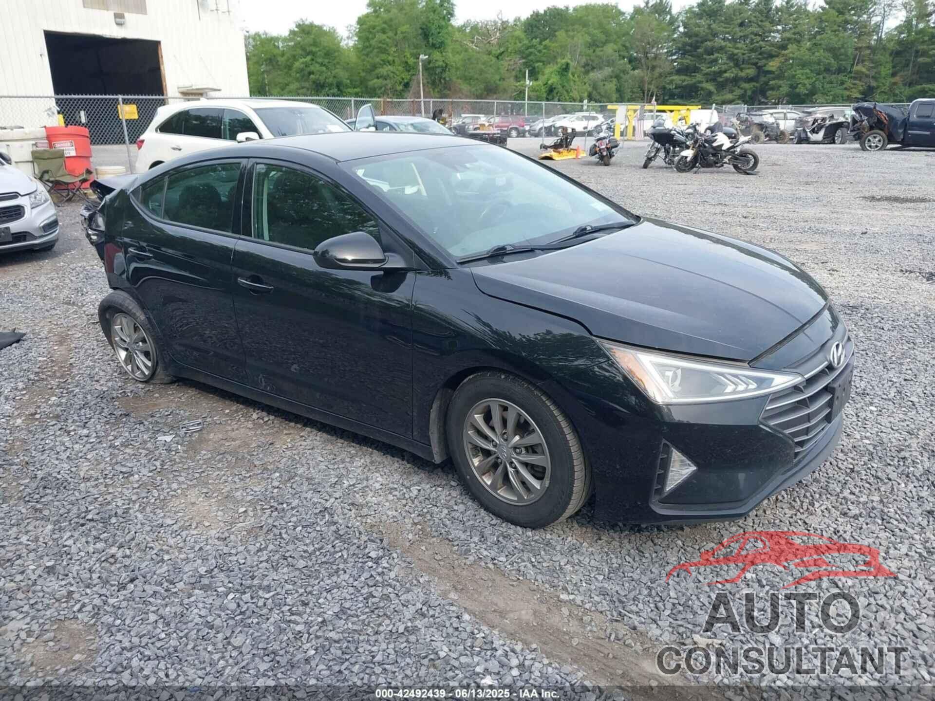 HYUNDAI ELANTRA 2020 - 5NPD94LA3LH602272