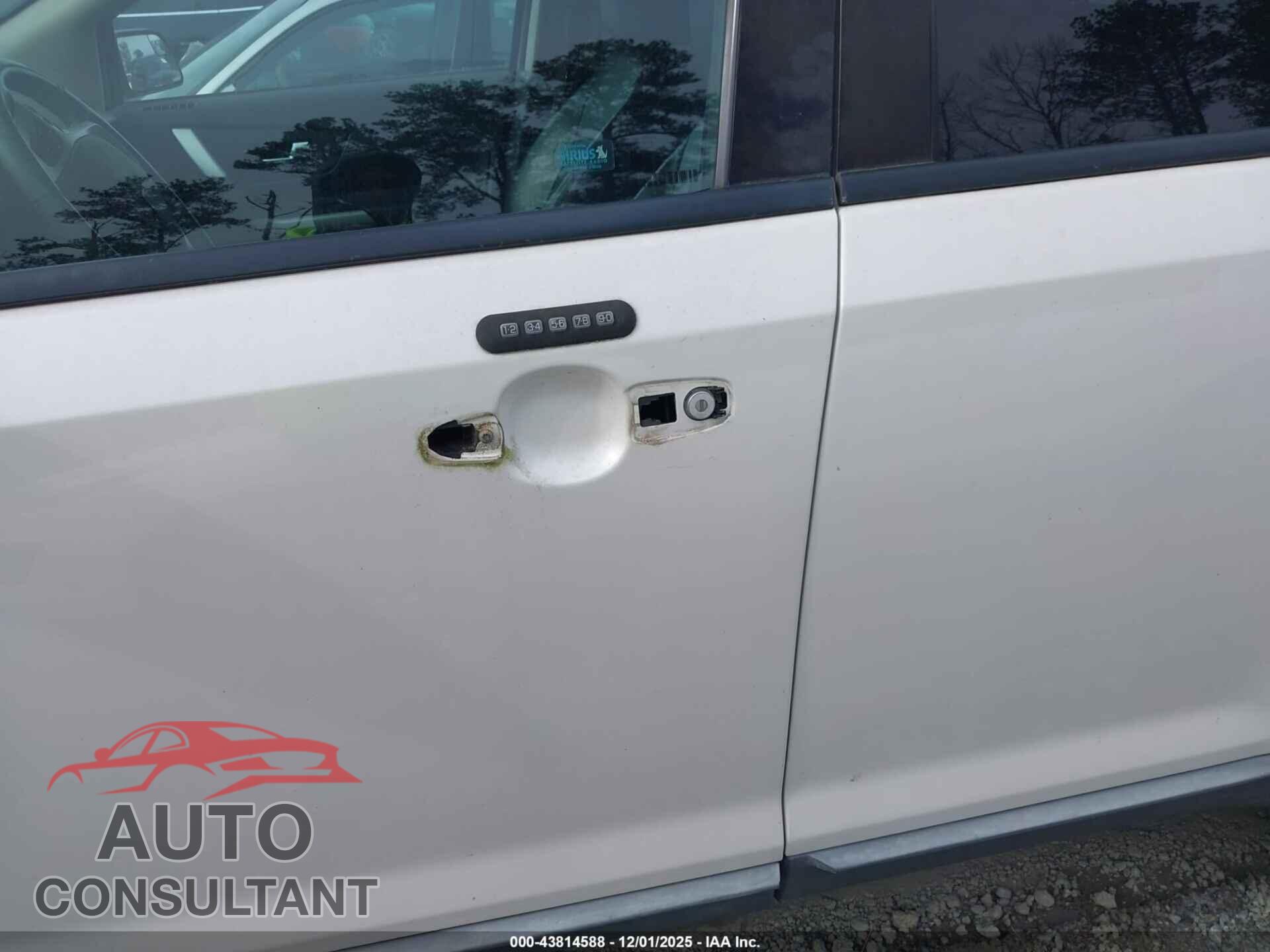 FORD EDGE 2011 - 2FMDK3JC8BBB06506