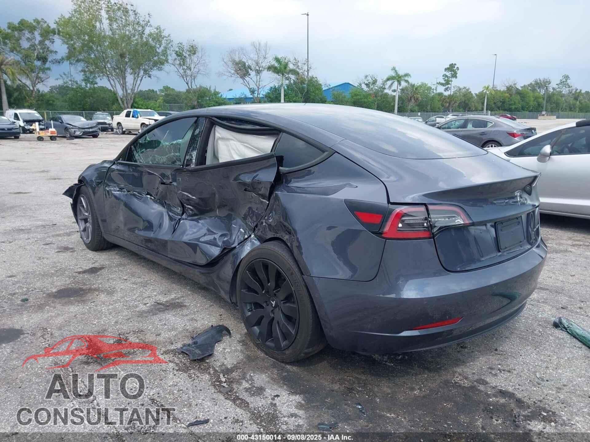 TESLA MODEL 3 2022 - 5YJ3E1EB4NF201746