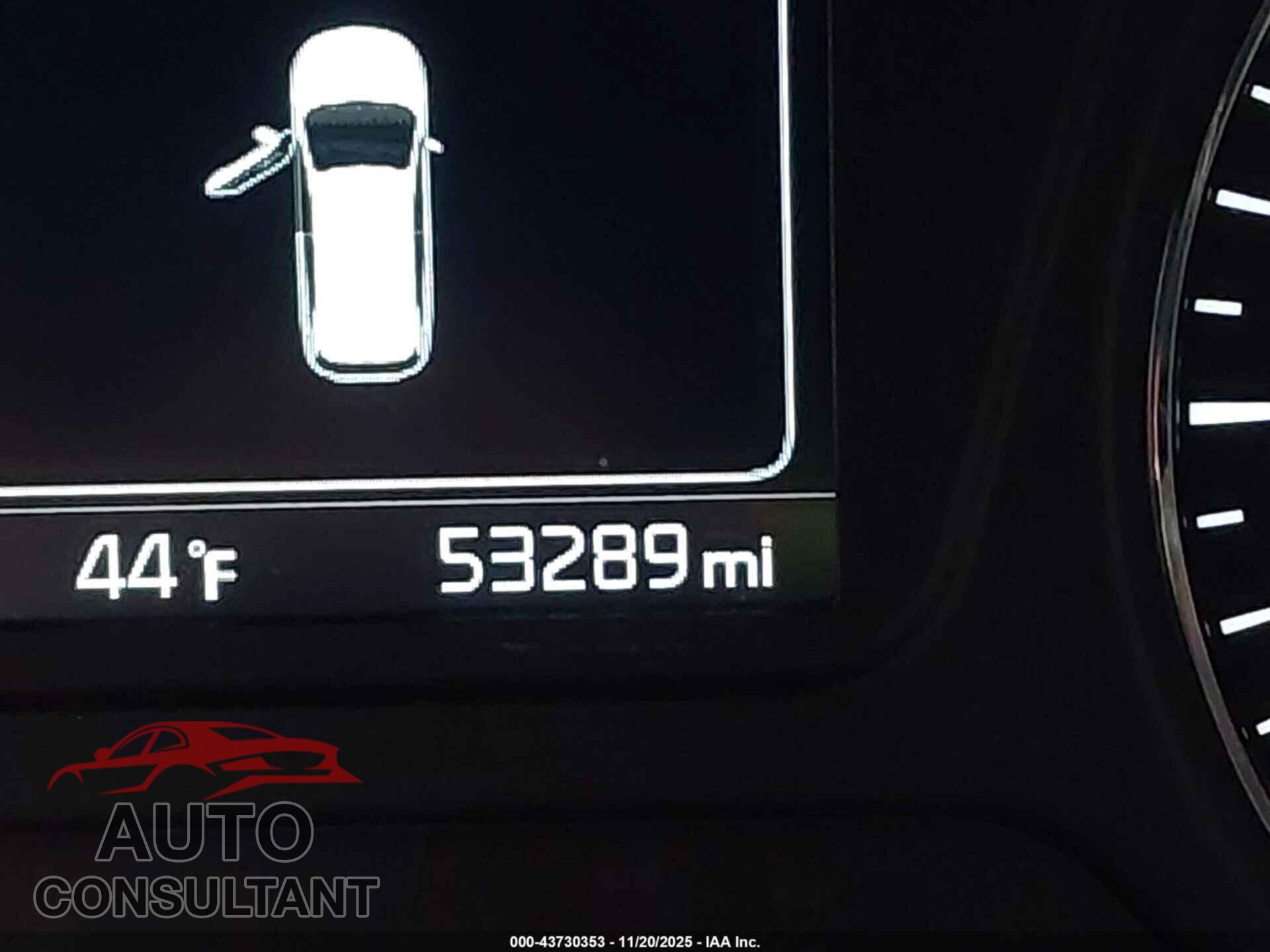 KIA SORENTO 2017 - 5XYPGDA32HG274221
