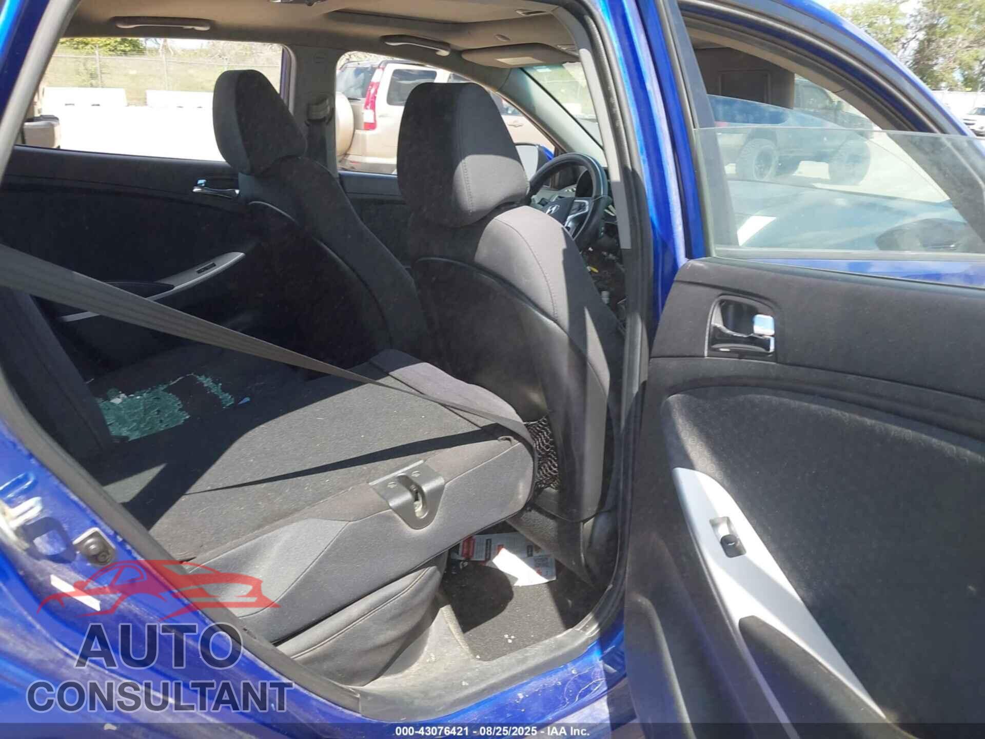 HYUNDAI ACCENT 2013 - KMHCU5AEXDU092480