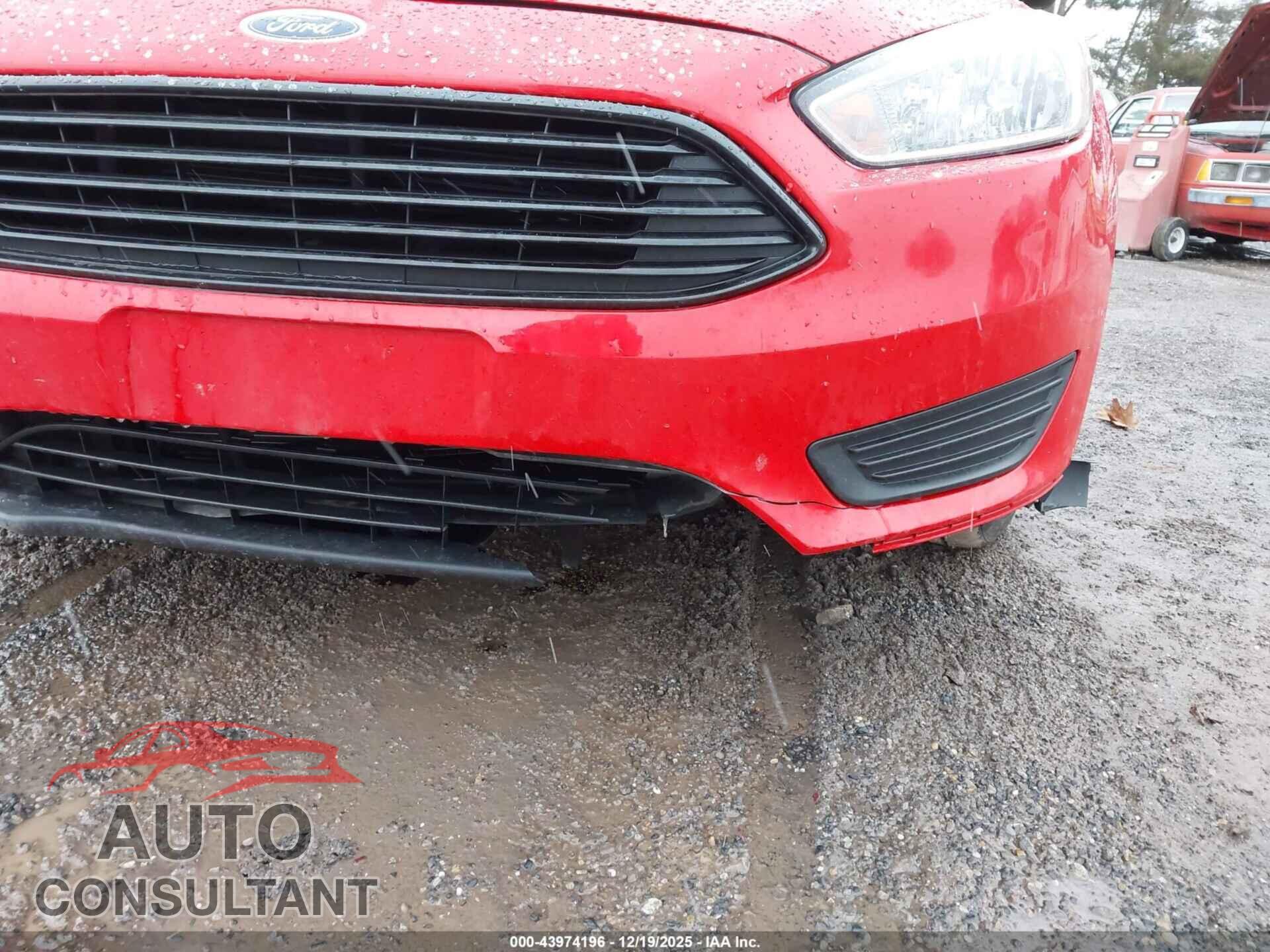 FORD FOCUS 2015 - 1FADP3F21FL260234