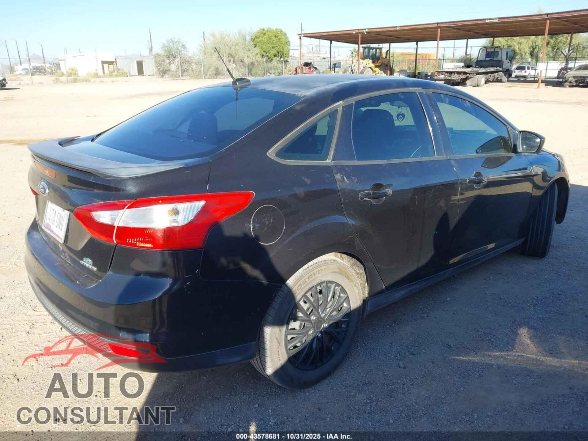 FORD FOCUS 2012 - 1FAHP3F20CL468246