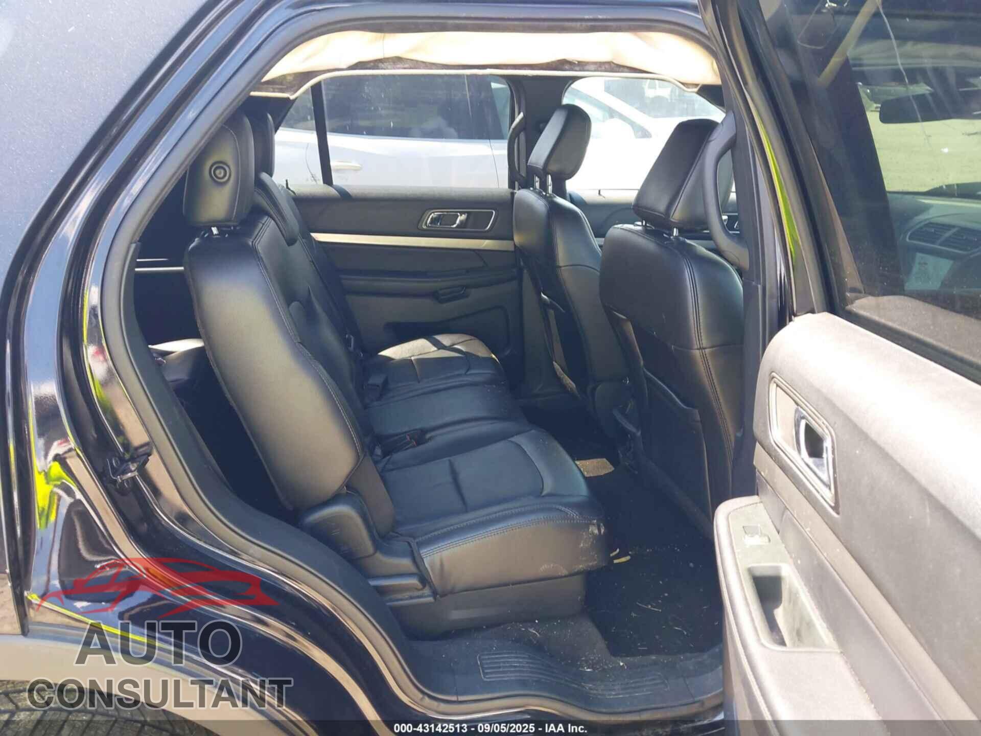 FORD EXPLORER 2018 - 1FM5K8D88JGB94120