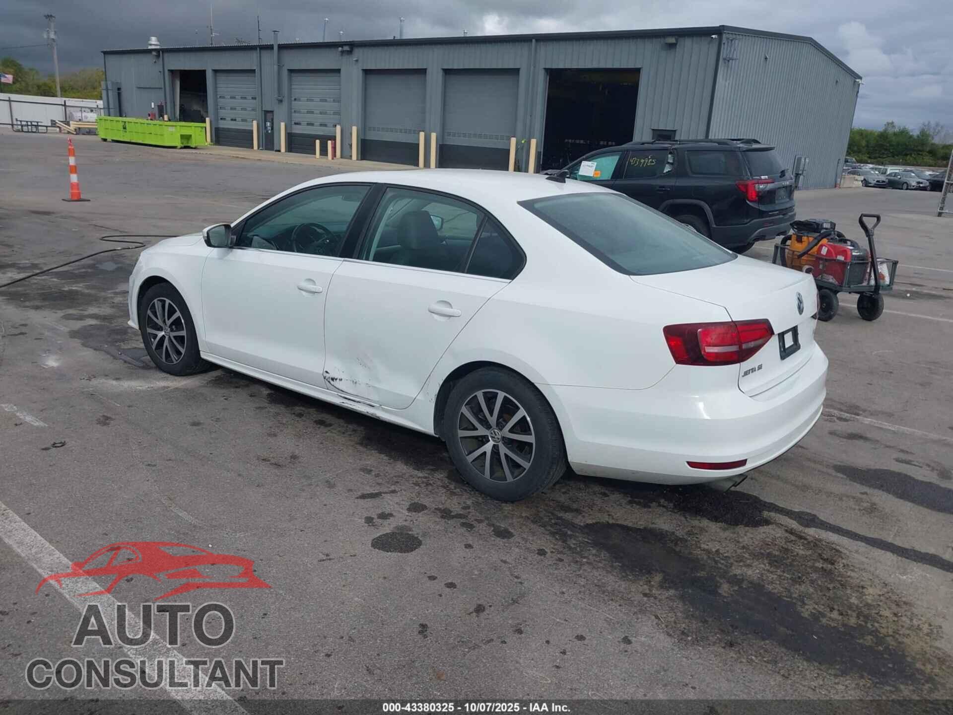 VOLKSWAGEN JETTA 2017 - 3VWDB7AJ4HM200767