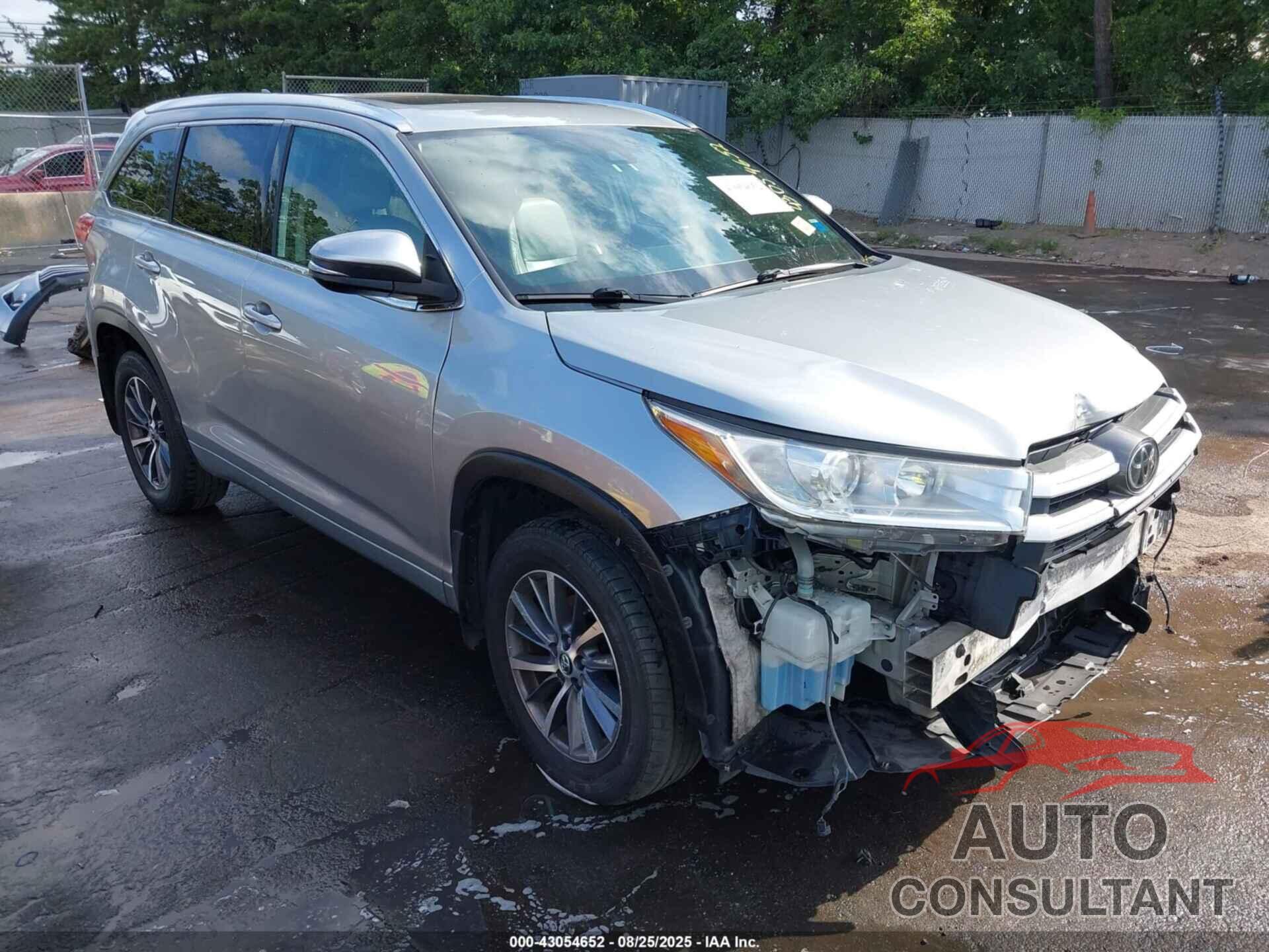TOYOTA HIGHLANDER 2017 - 5TDJZRFH4HS403774