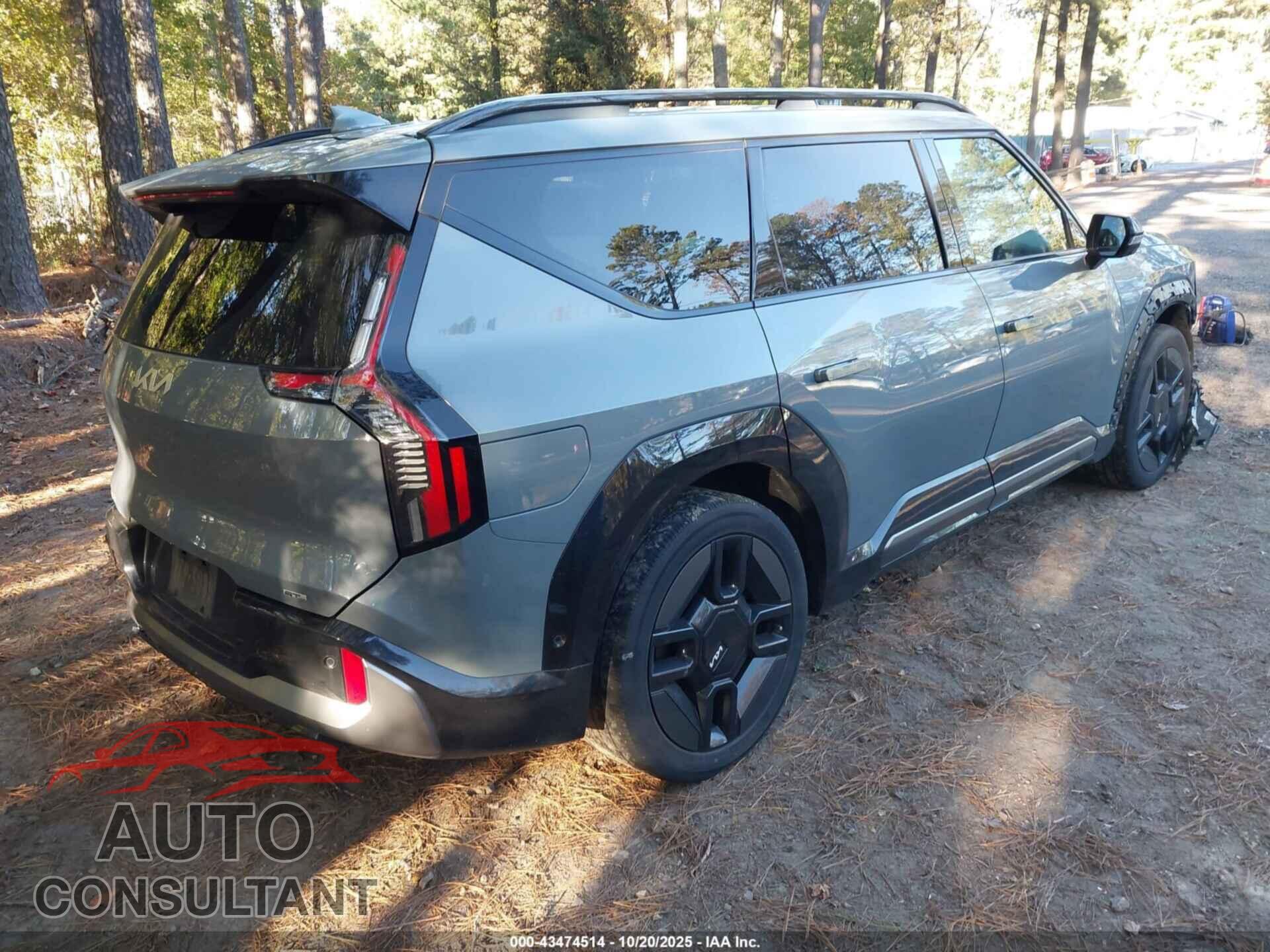 KIA EV9 2024 - KNDAEFS53R6022831