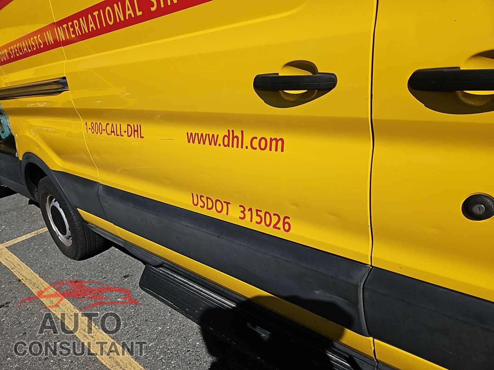 FORD TRANSIT-250 2019 - 1FTYR3XM2KKA24813