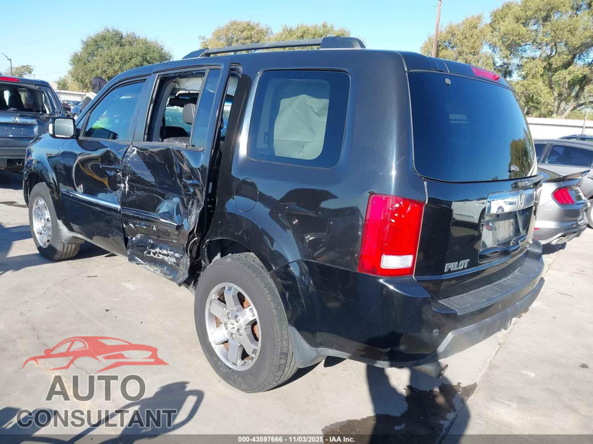 HONDA PILOT 2011 - 5FNYF3H9XBB049698