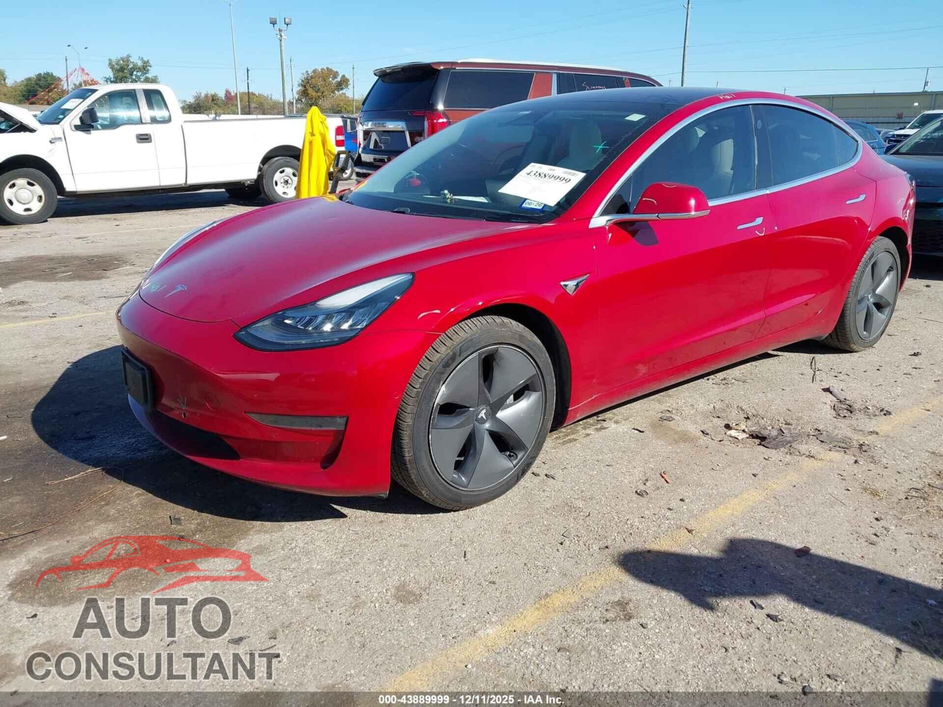 TESLA MODEL 3 2018 - 5YJ3E1EBXJF100771
