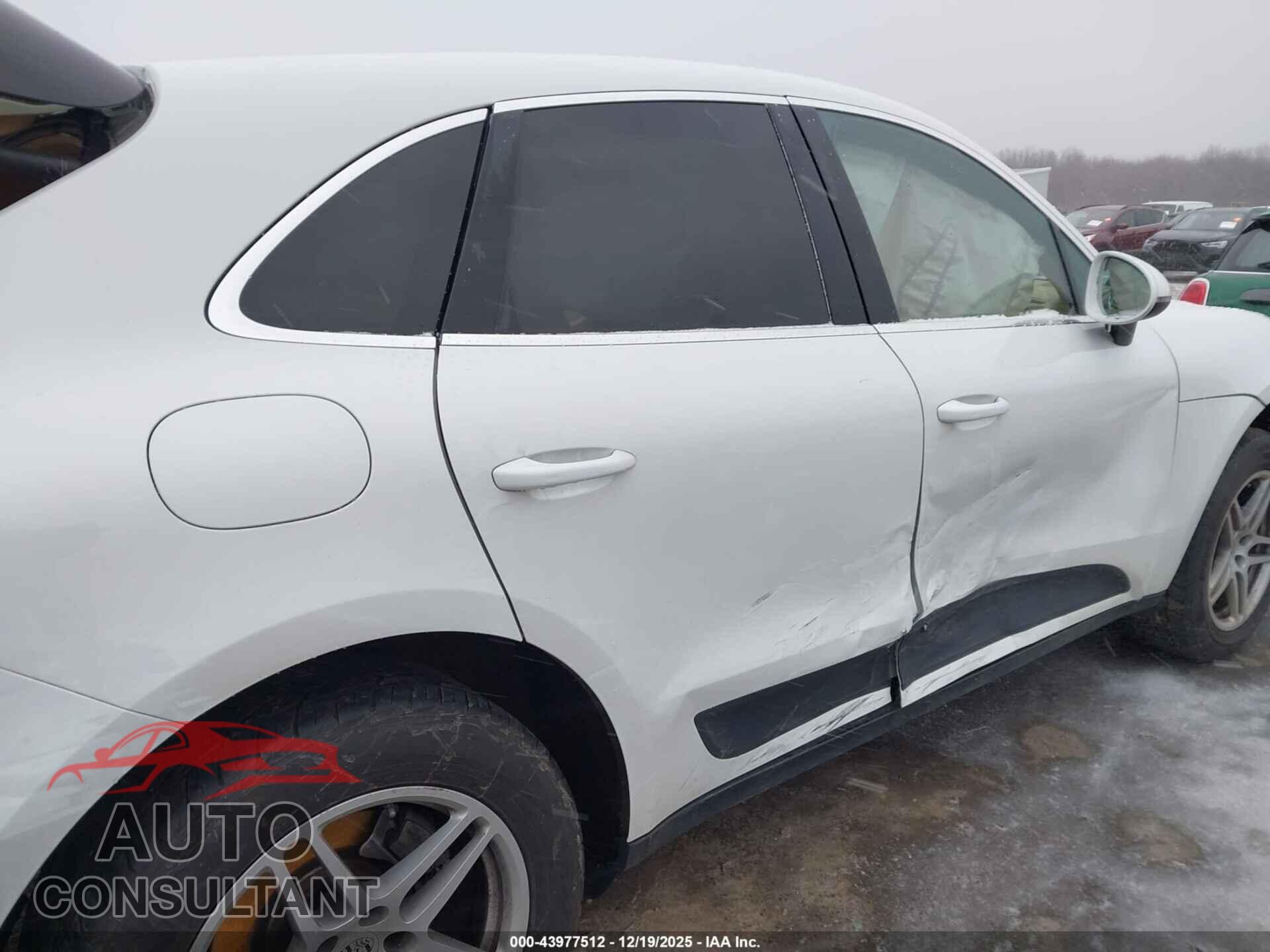 PORSCHE MACAN 2015 - WP1AB2A53FLB69472