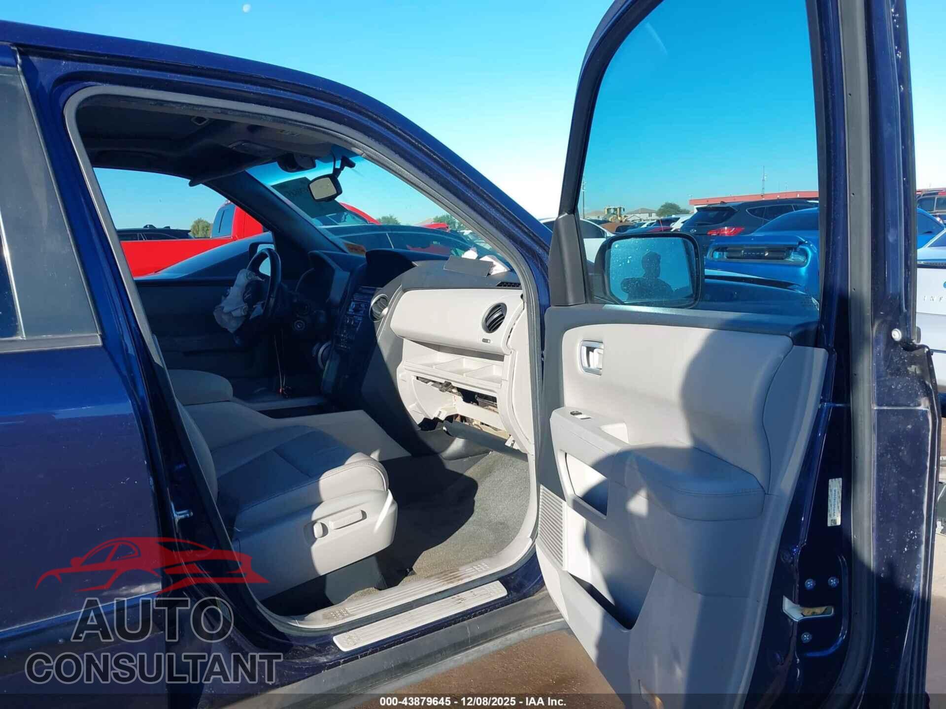 HONDA PILOT 2013 - 5FNYF3H57DB012446