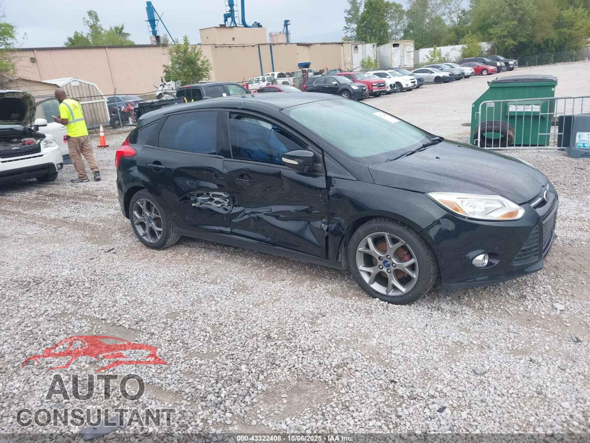 FORD FOCUS 2013 - 1FADP3K28DL247712