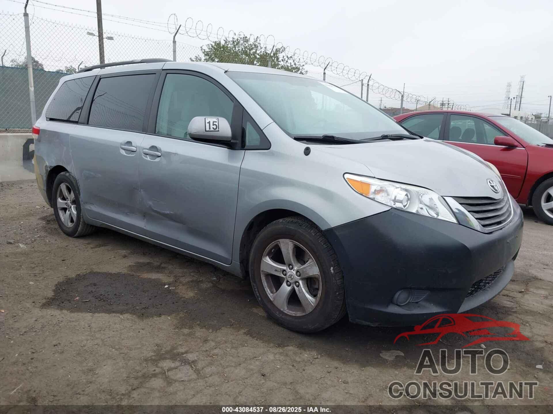 TOYOTA SIENNA 2012 - 5TDKK3DC8CS185781