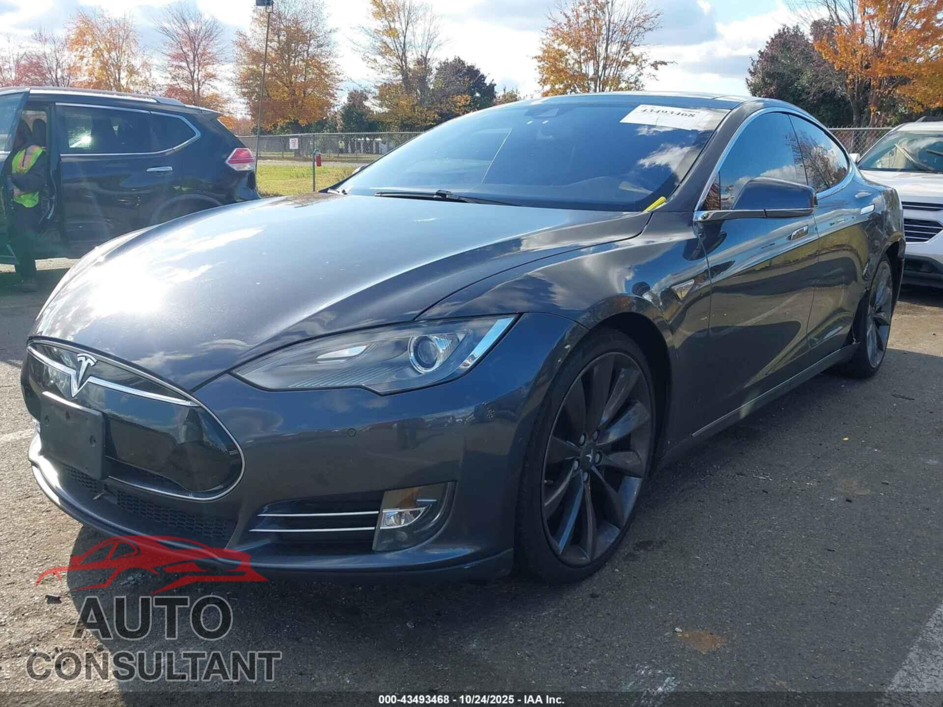 TESLA MODEL S 2016 - 5YJSA1E26GF131743