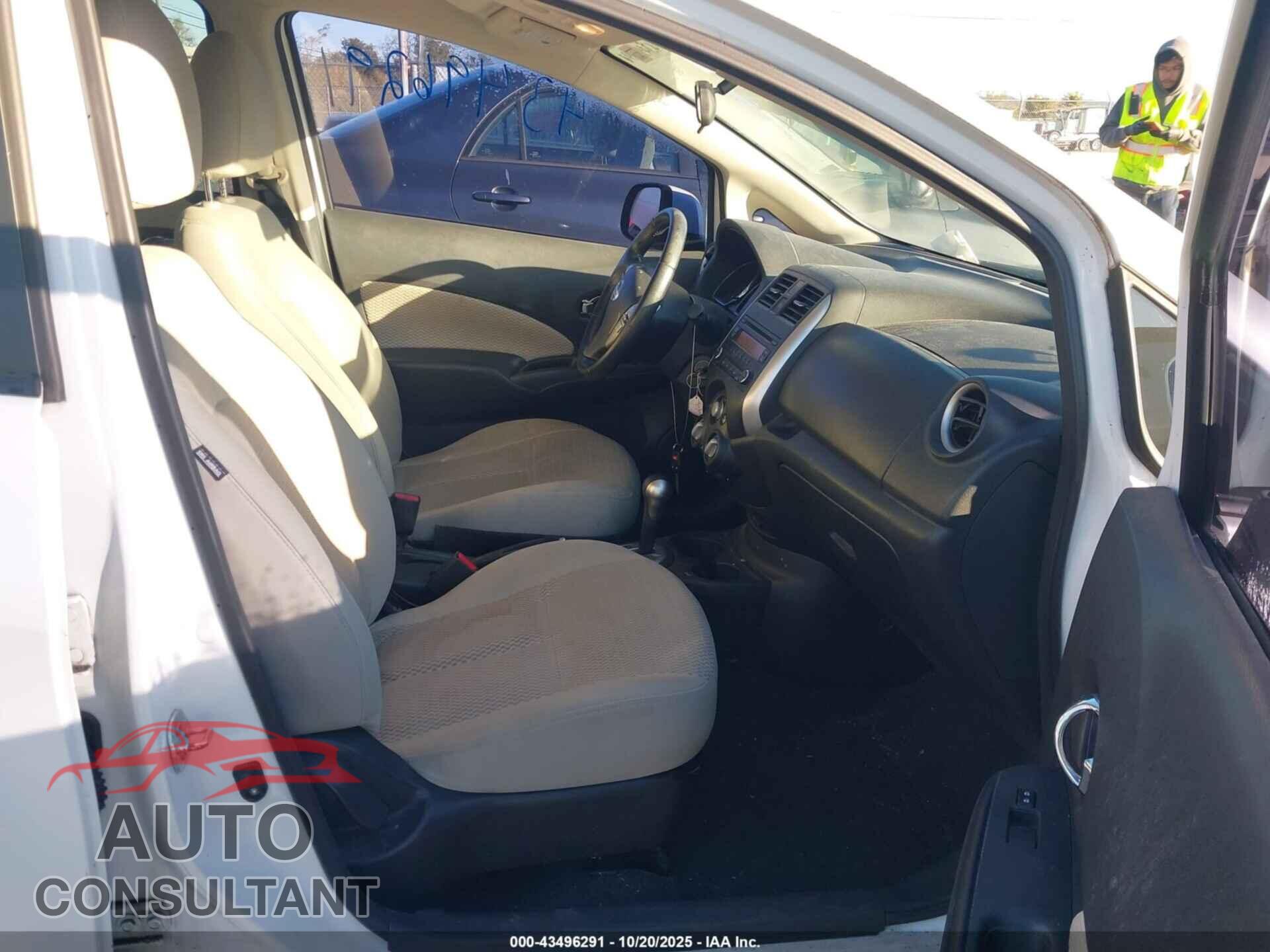 NISSAN VERSA NOTE 2014 - 3N1CE2CP9EL358777