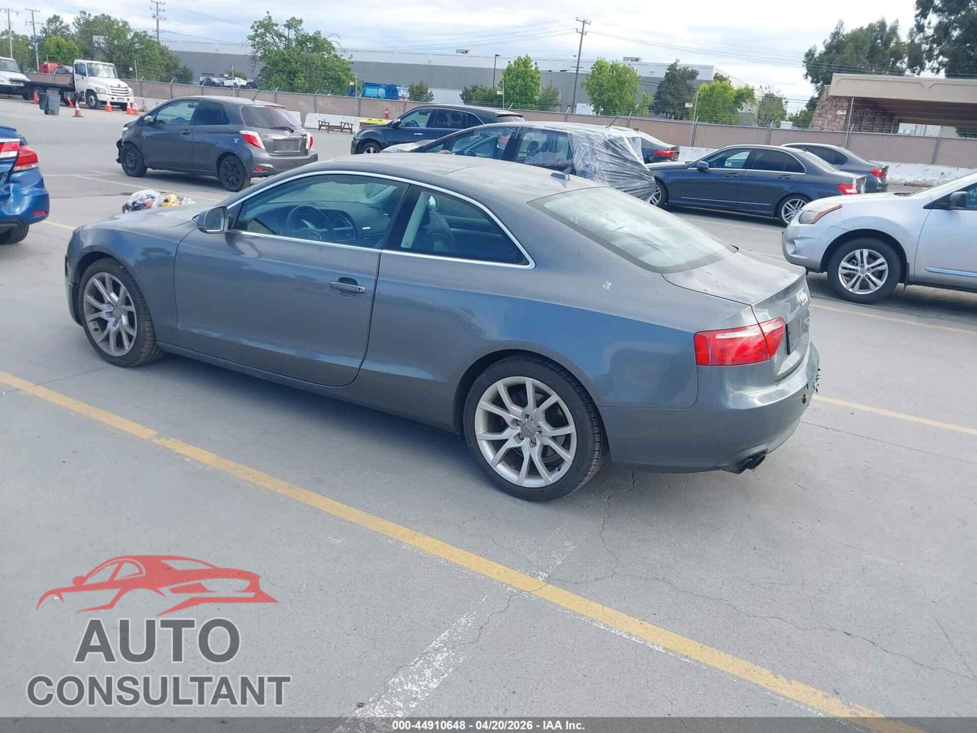 AUDI A5 2012 - WAUCFAFR9CA025160