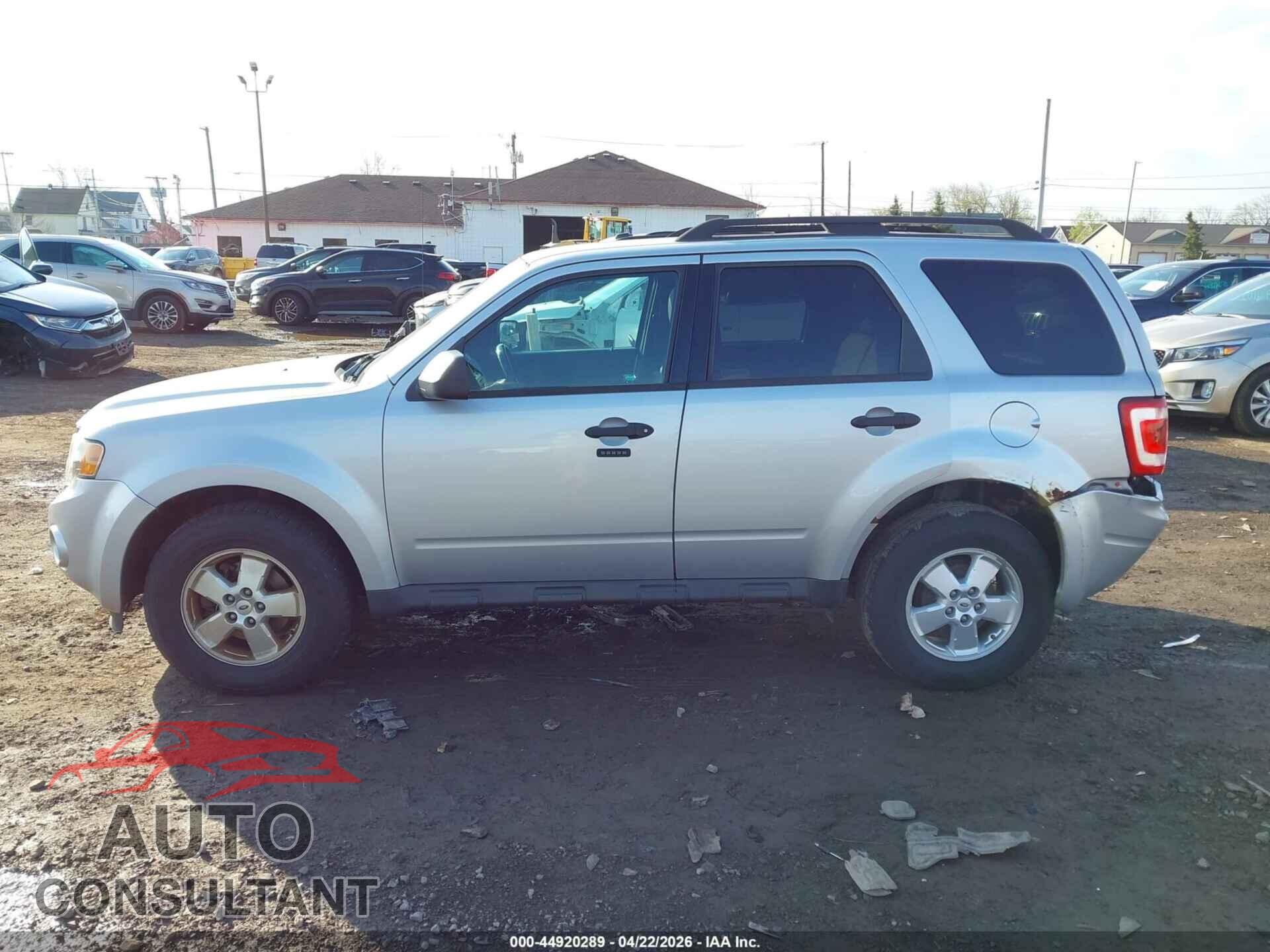 FORD ESCAPE 2012 - 1FMCU9D71CKA21022