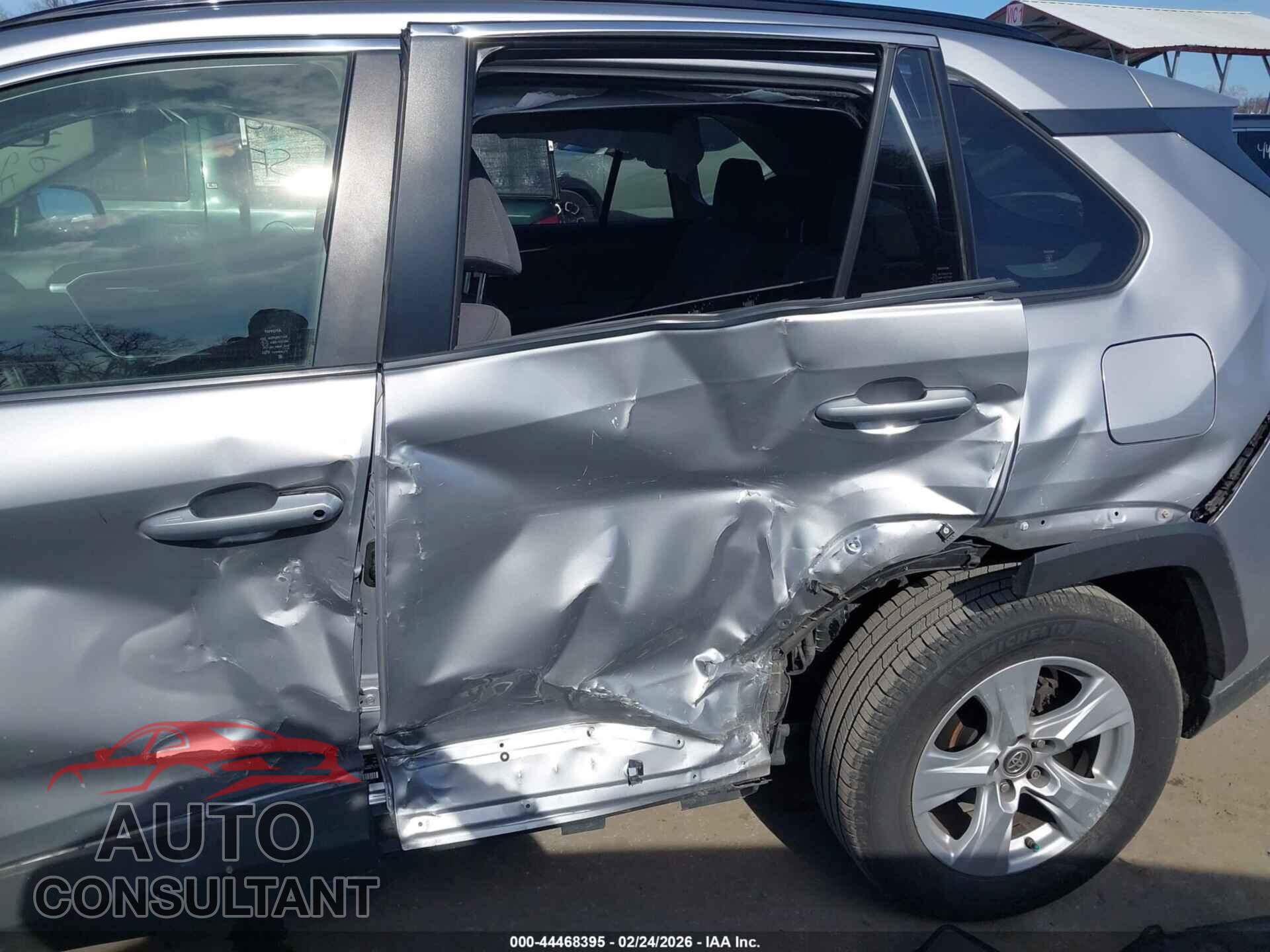 TOYOTA RAV4 2019 - JTMP1RFVXKD516154
